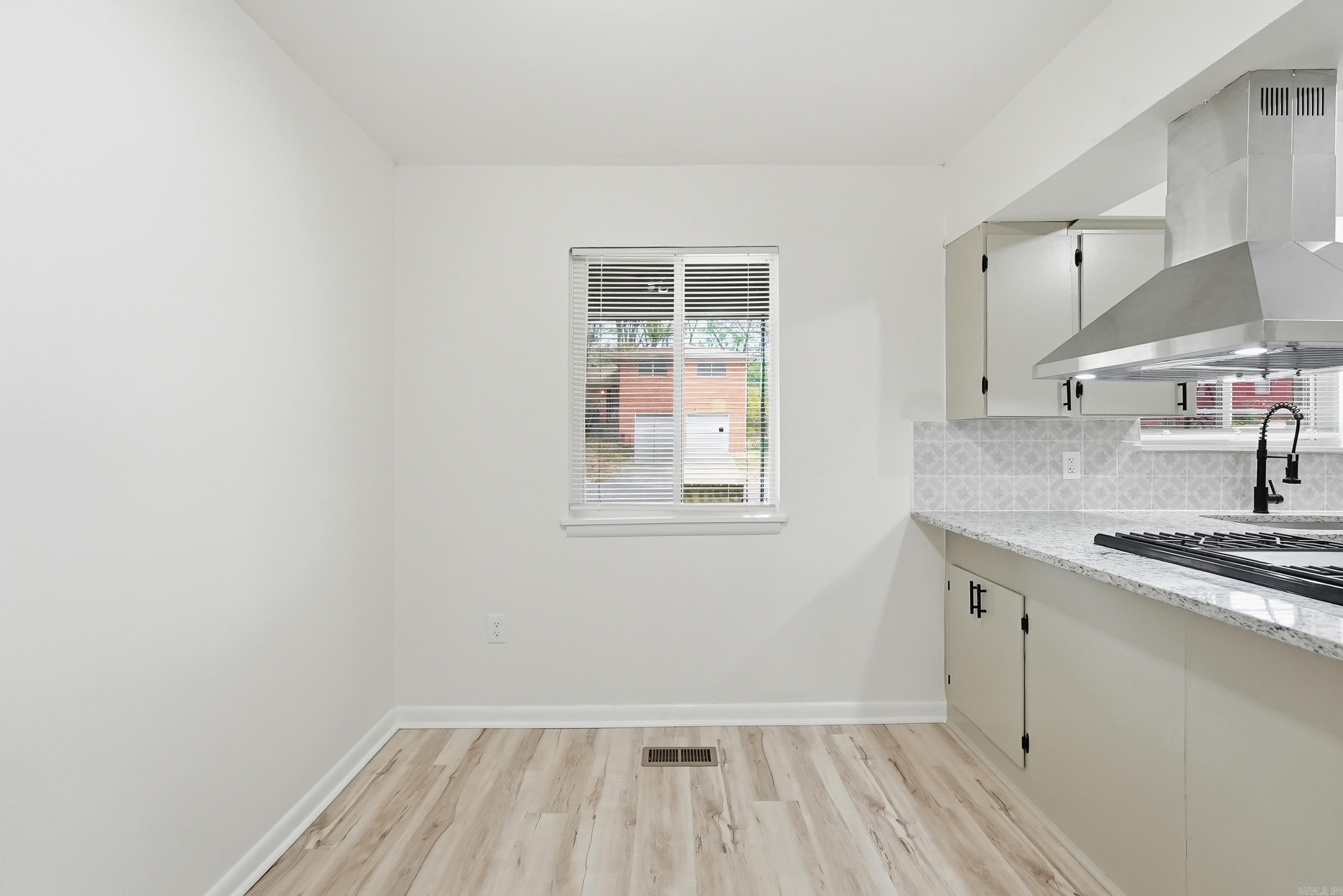 INTERURBAN HGTS - Residential