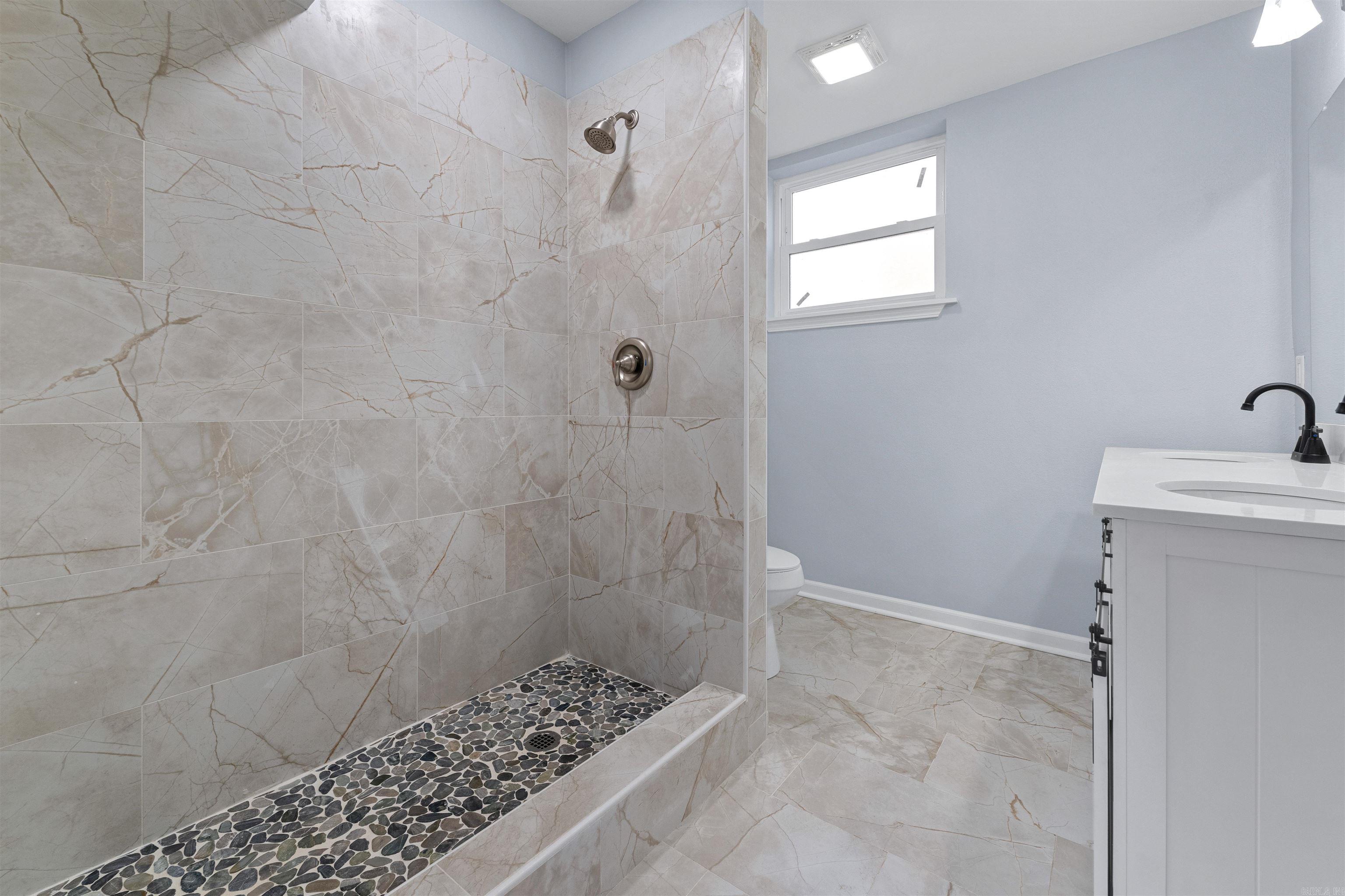 BROOKFIELD - Residential