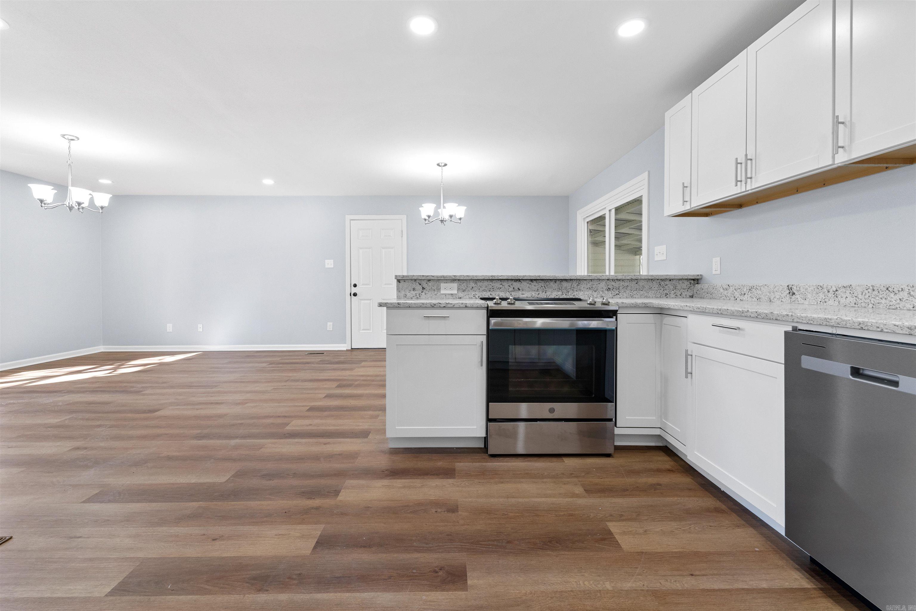 BROOKFIELD - Residential