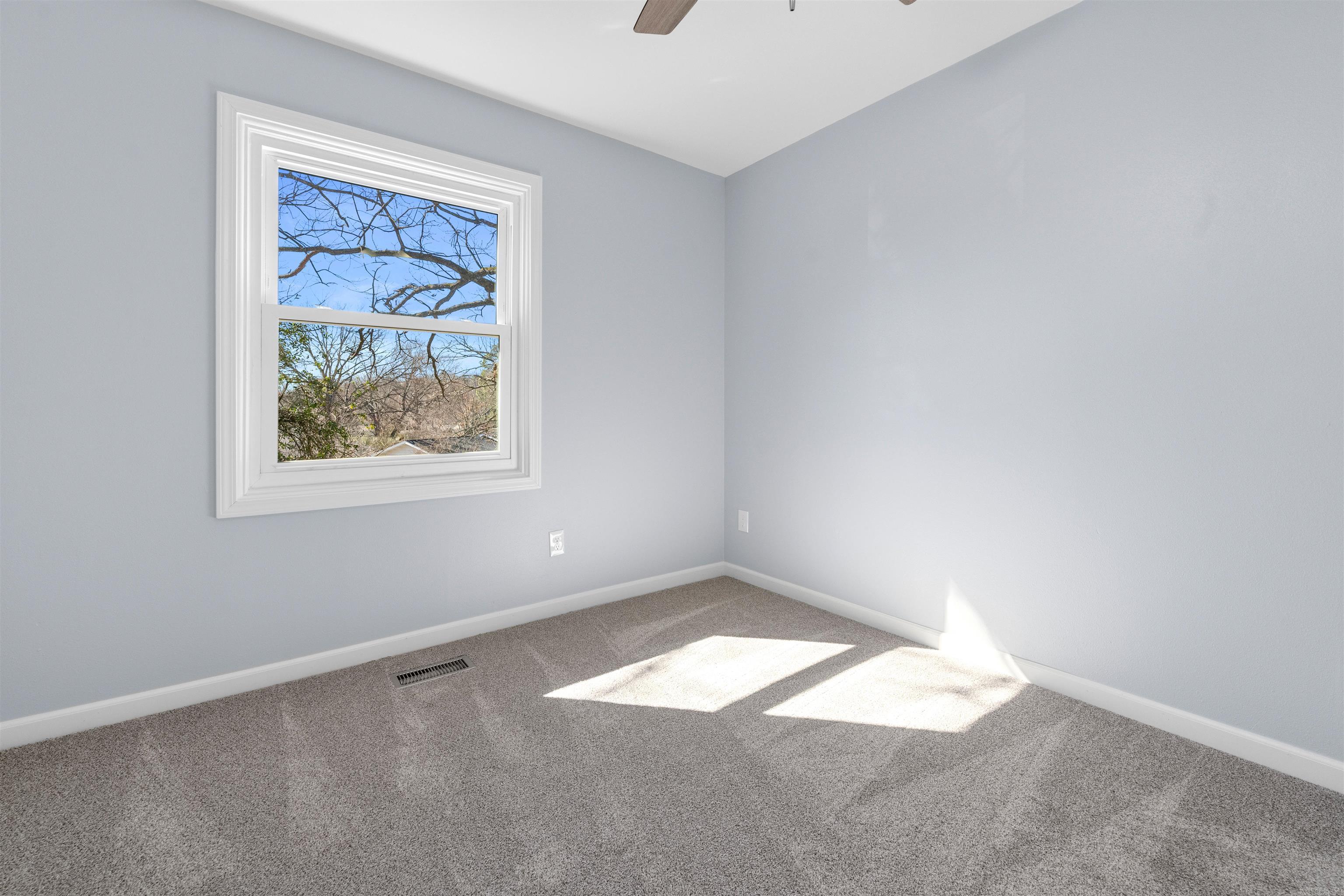 BROOKFIELD - Residential