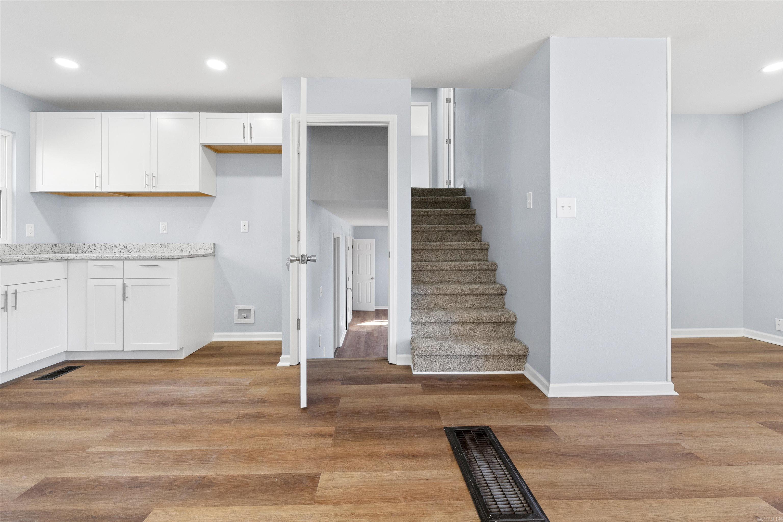 BROOKFIELD - Residential