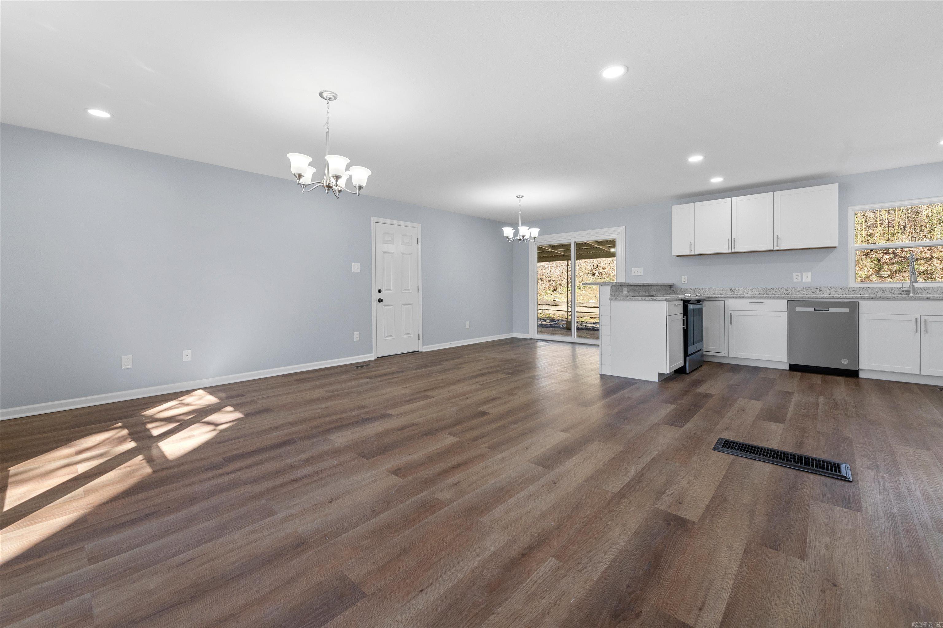 BROOKFIELD - Residential