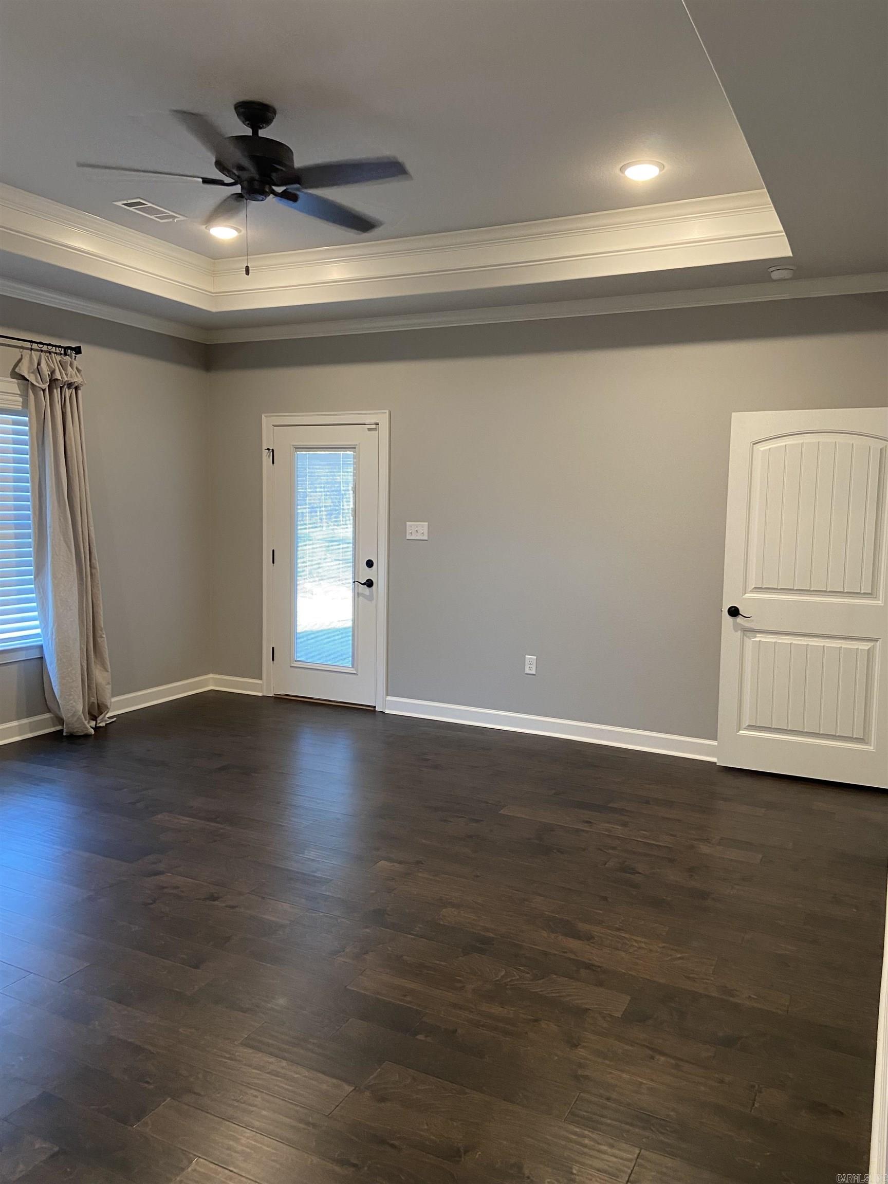 MILLERS GLENN - Residential