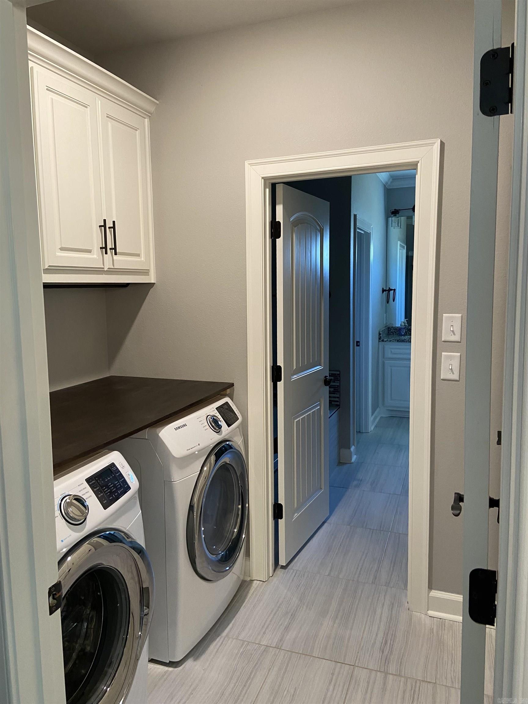MILLERS GLENN - Residential