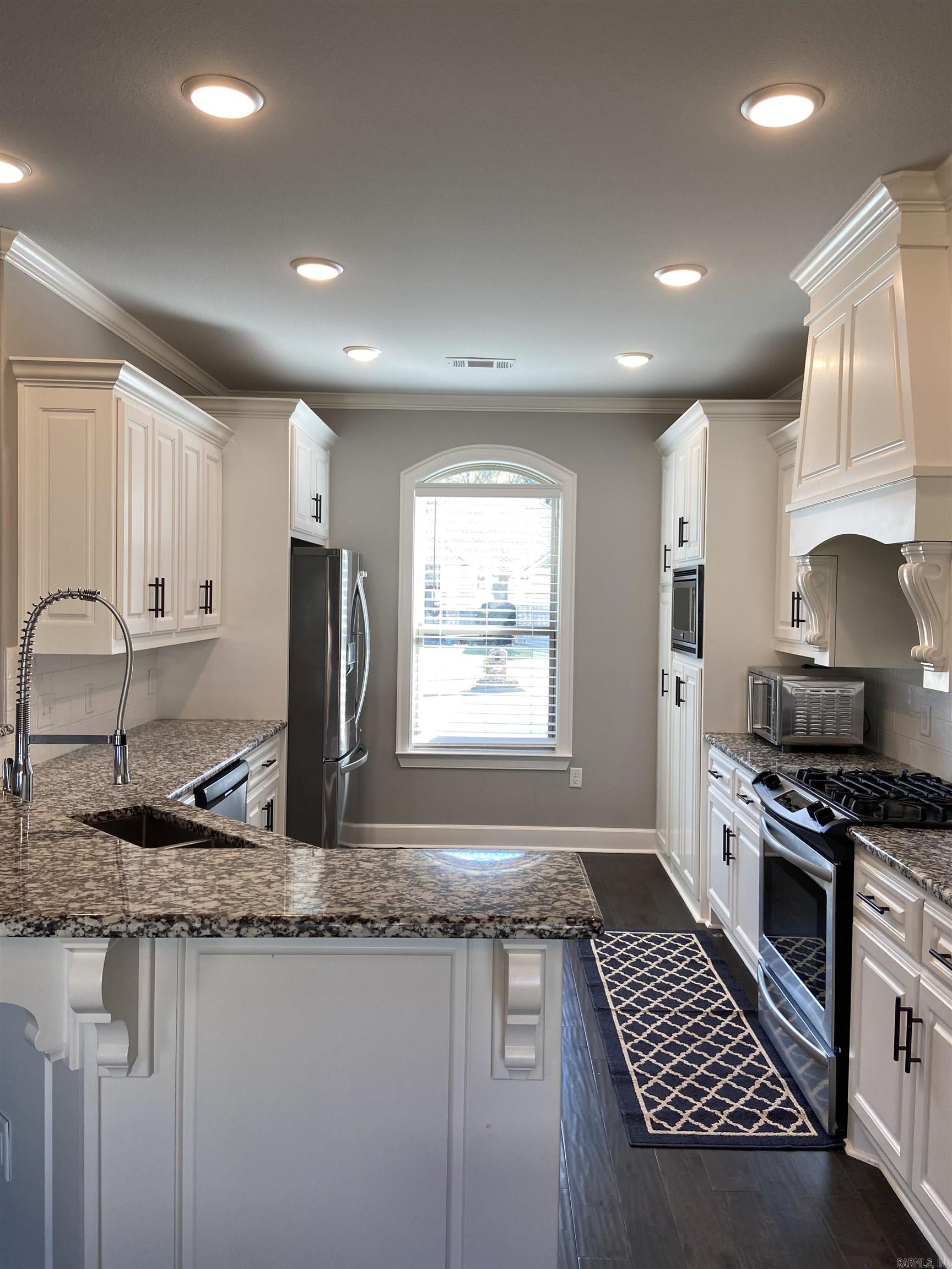 MILLERS GLENN - Residential