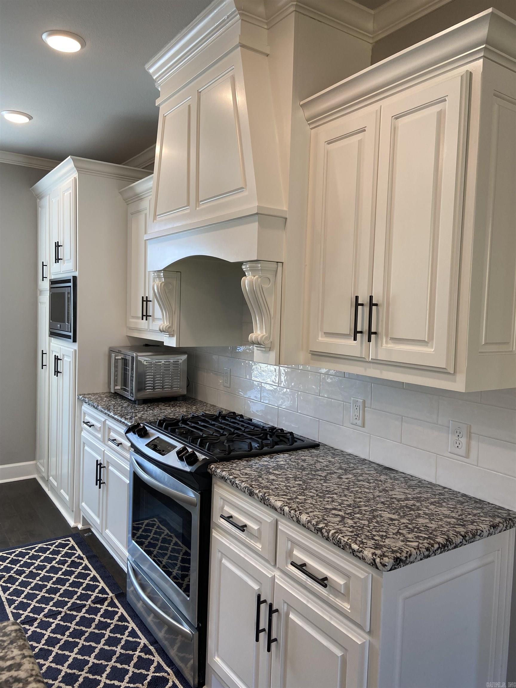 MILLERS GLENN - Residential