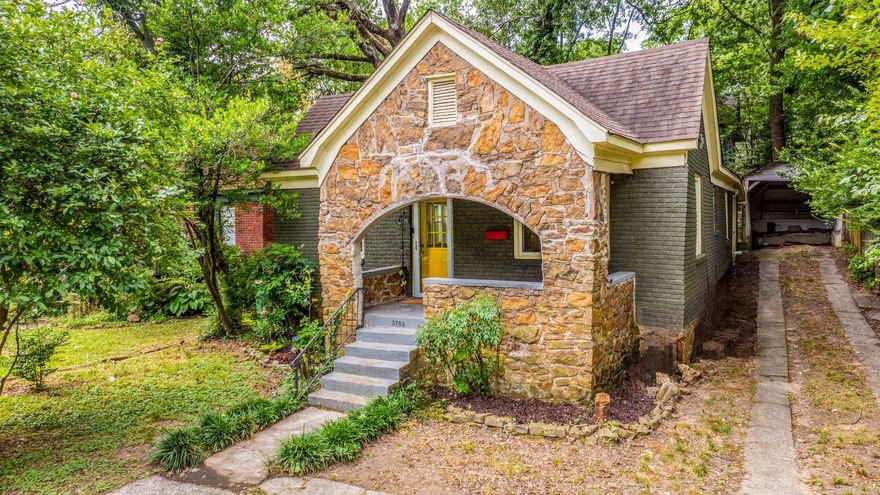 This updated 2 bed/1 bath cottage is just minutes from UAMS and all the amenities of Hillcrest.  From your oversized front porch for sipping your morning coffee, enter into your living room that heads straight into your open kitchen and dining room with built ins.  Your gorgeous kitchen hosts granite countertops, modern stainless steel appliances, and ample storage.  Down the hallway is your renovated bathroom with two bedrooms featuring original hardwoods.  Walk out back into the spacious sun porch to get to your fenced backyard that's a blank canvas to create the space of your dreams. Every part of this home has been updated while still keeping its original charm.