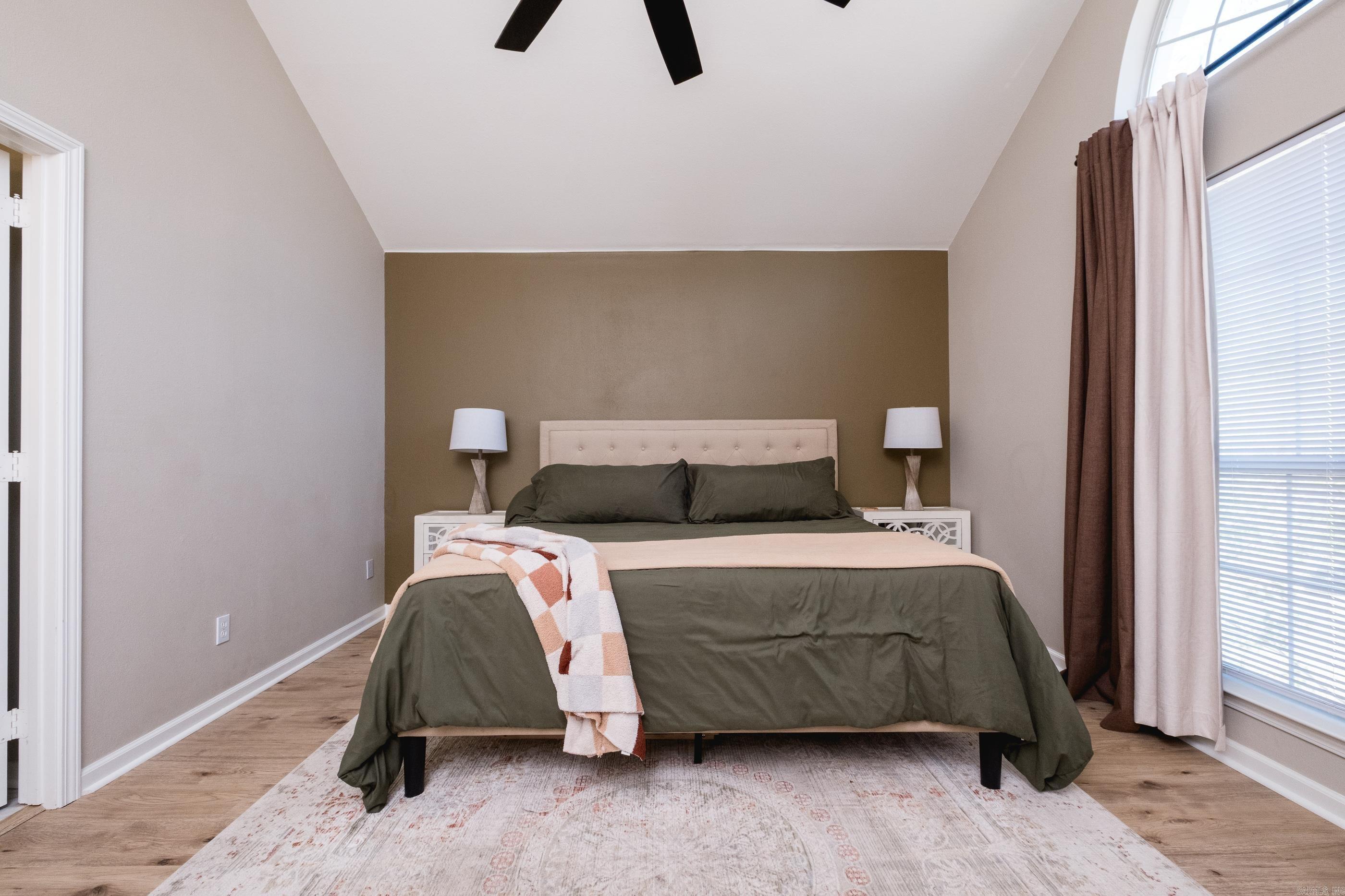 GARDEN OAKS ADDN - Residential