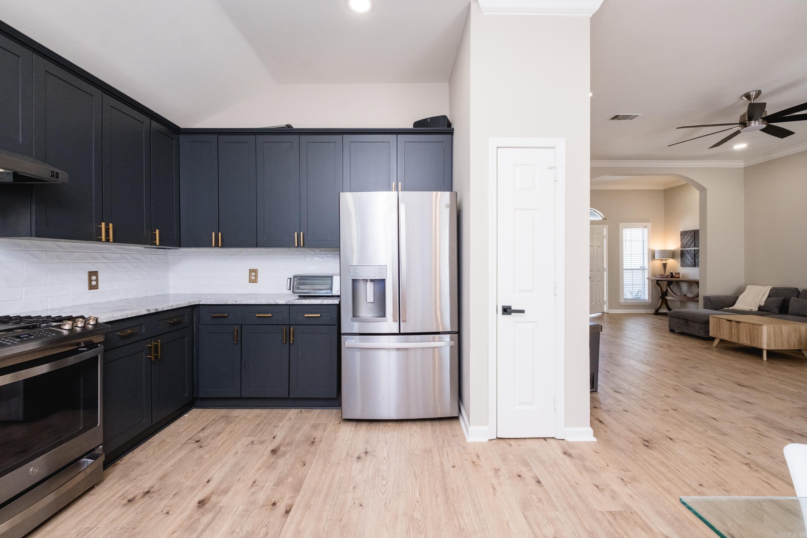 GARDEN OAKS ADDN - Residential