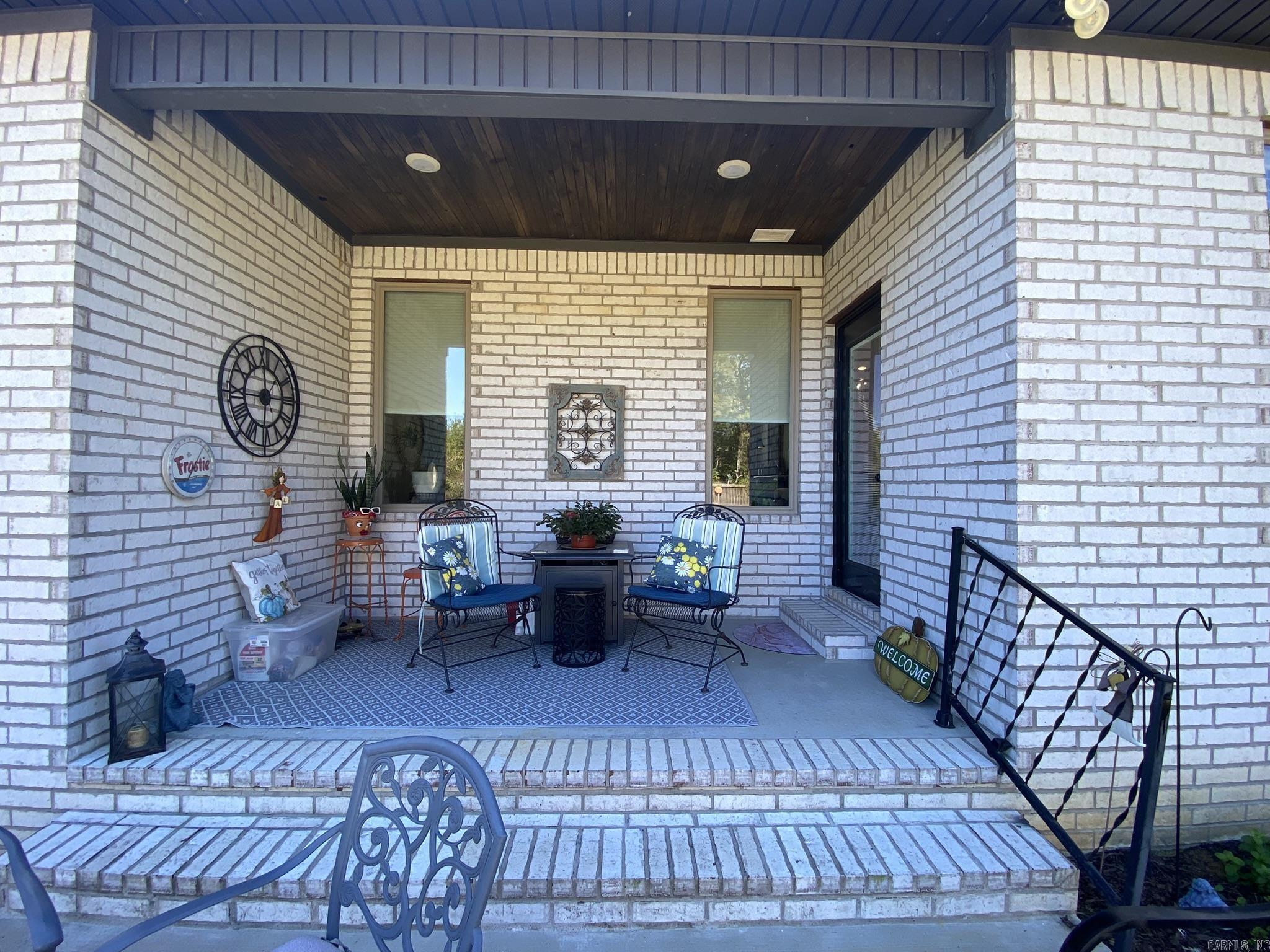 LEGACY POINTE - Residential