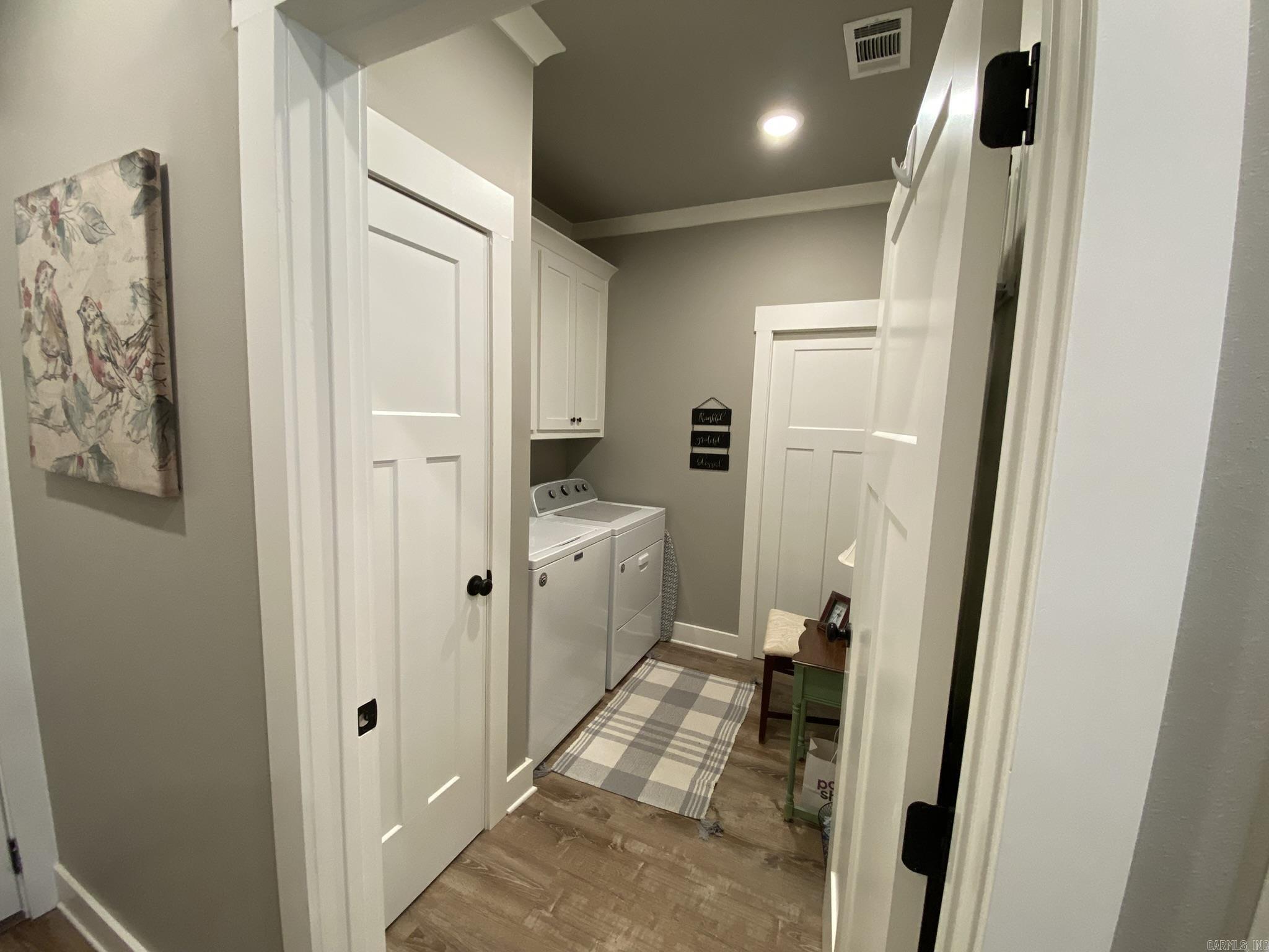 LEGACY POINTE - Residential