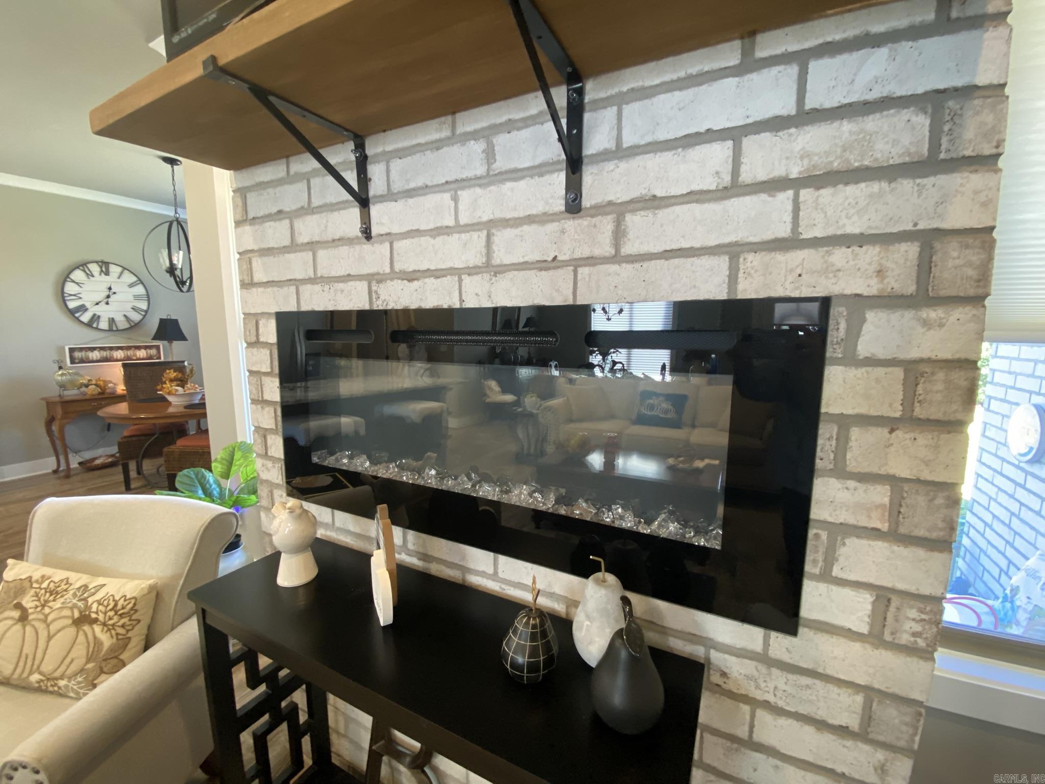 LEGACY POINTE - Residential