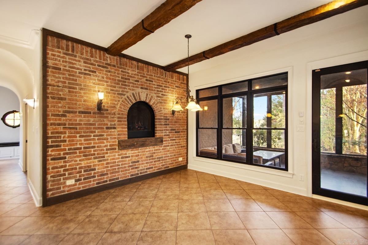 CHENAL VALLEY BELLE VALLEE THE M - Residential