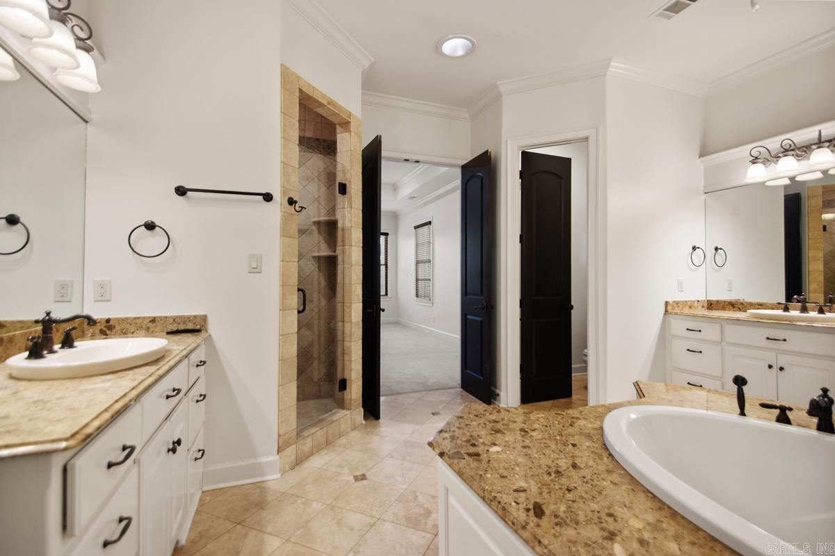 CHENAL VALLEY BELLE VALLEE THE M - Residential