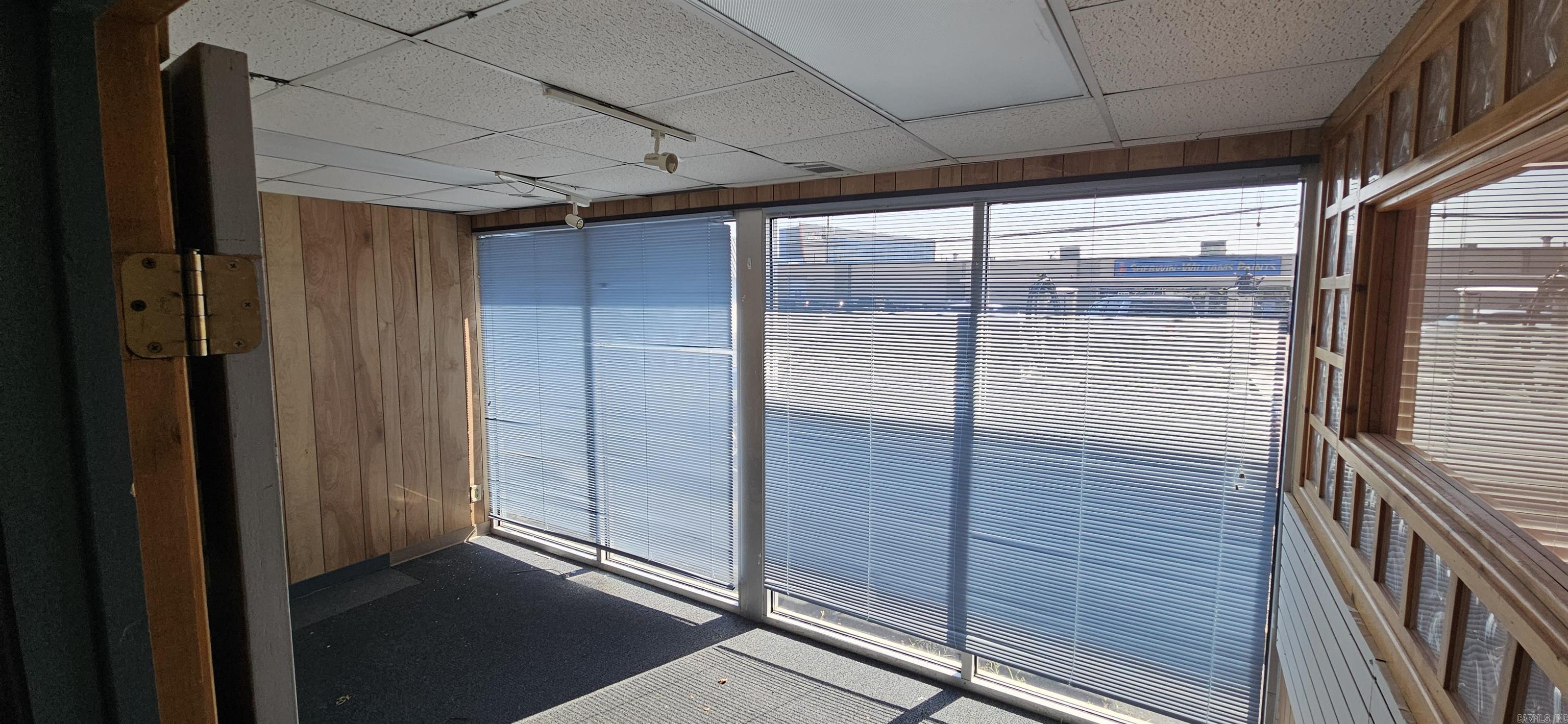 O'Bryans - Commercial Sale