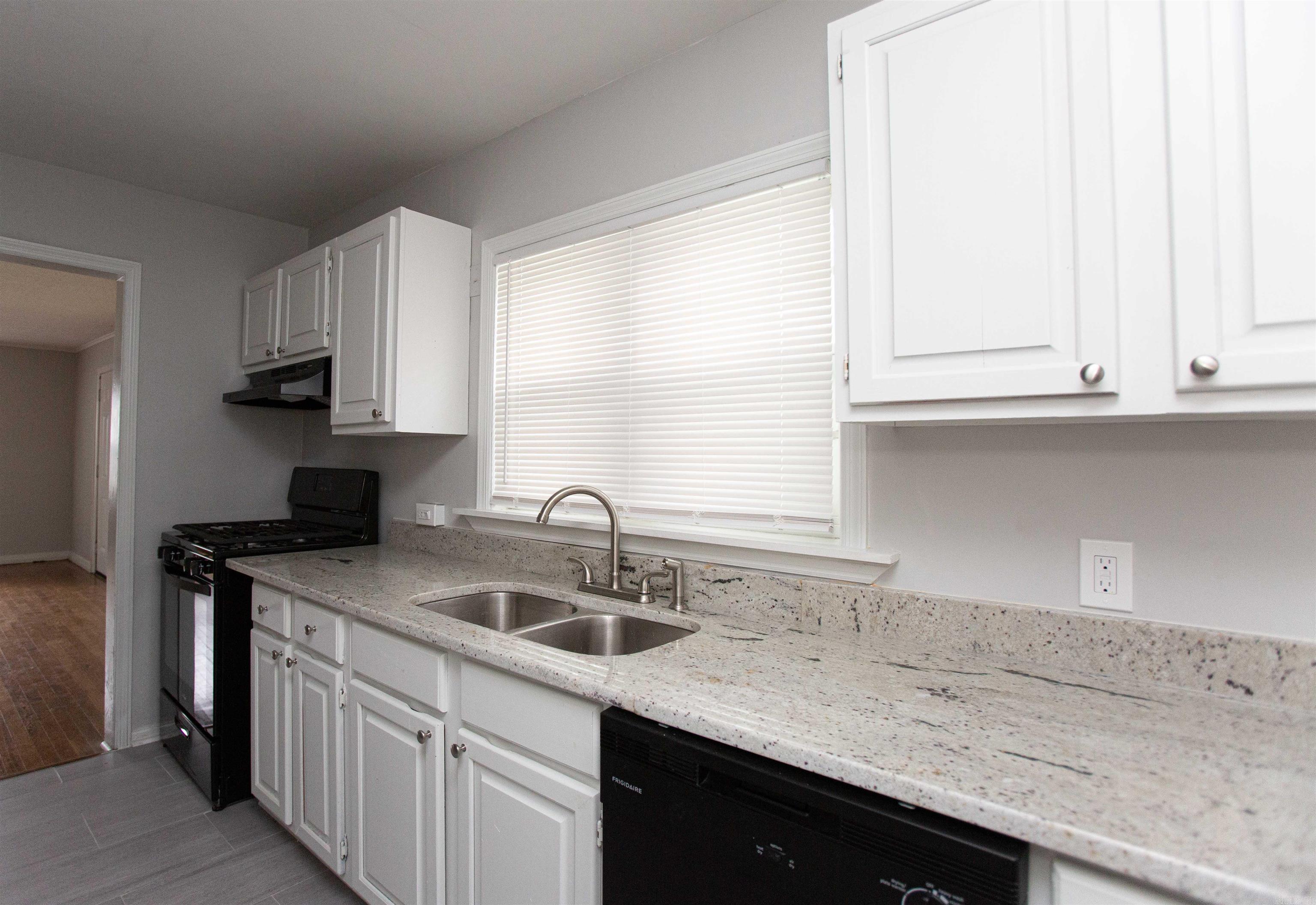 Lynch - Residential Lease
