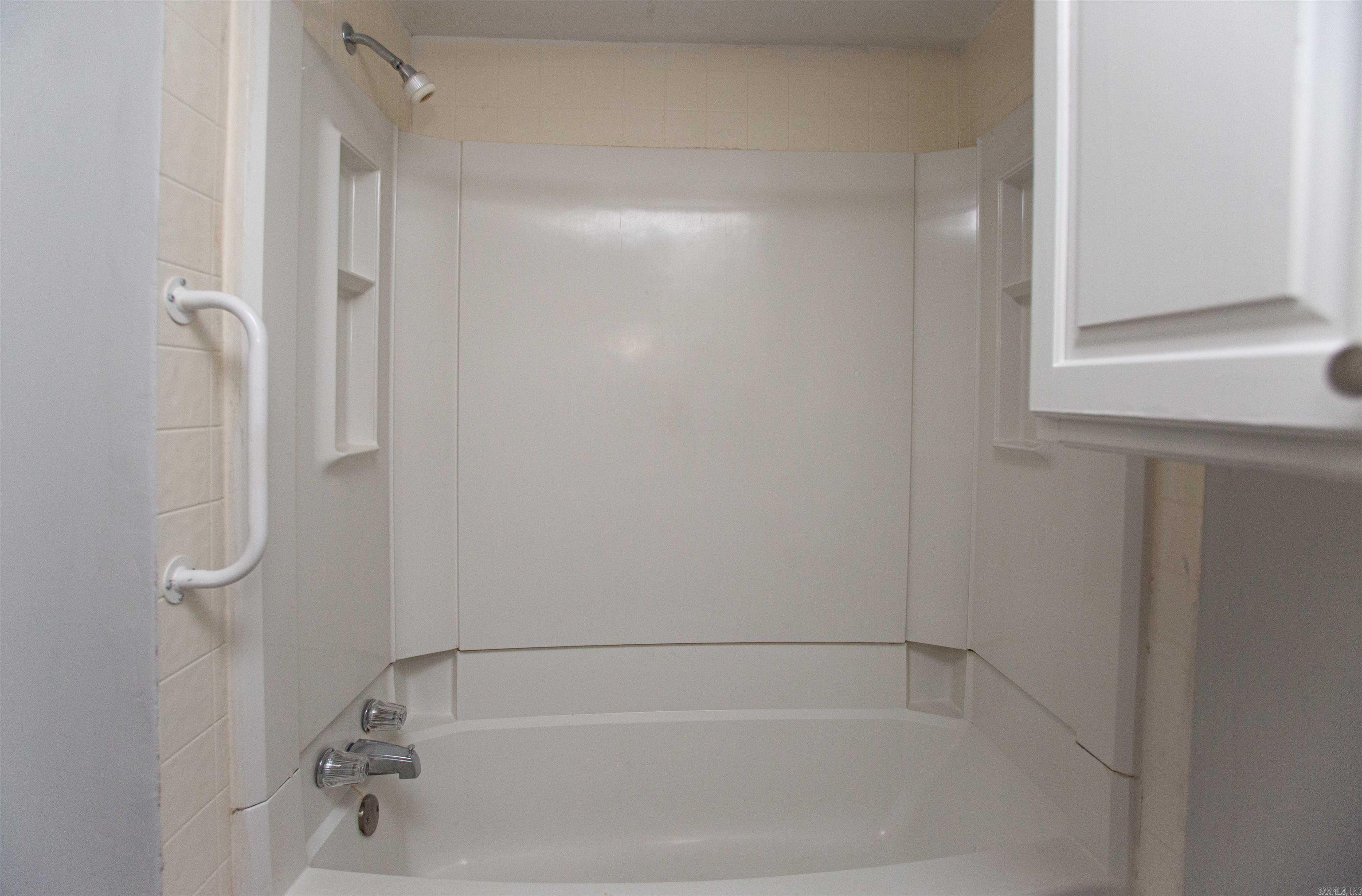 Lynch - Residential Lease
