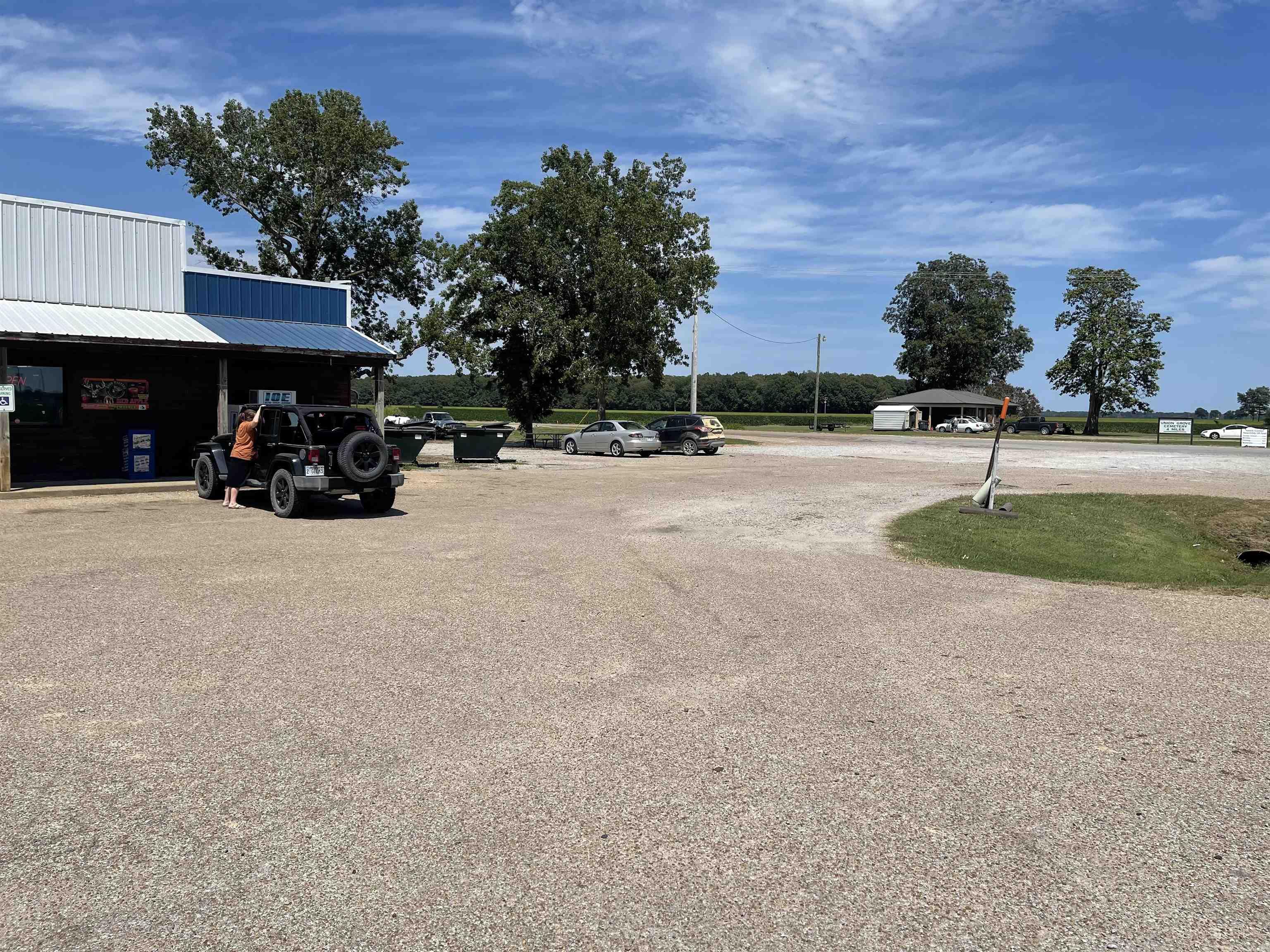 Metes & Bounds - Commercial Sale