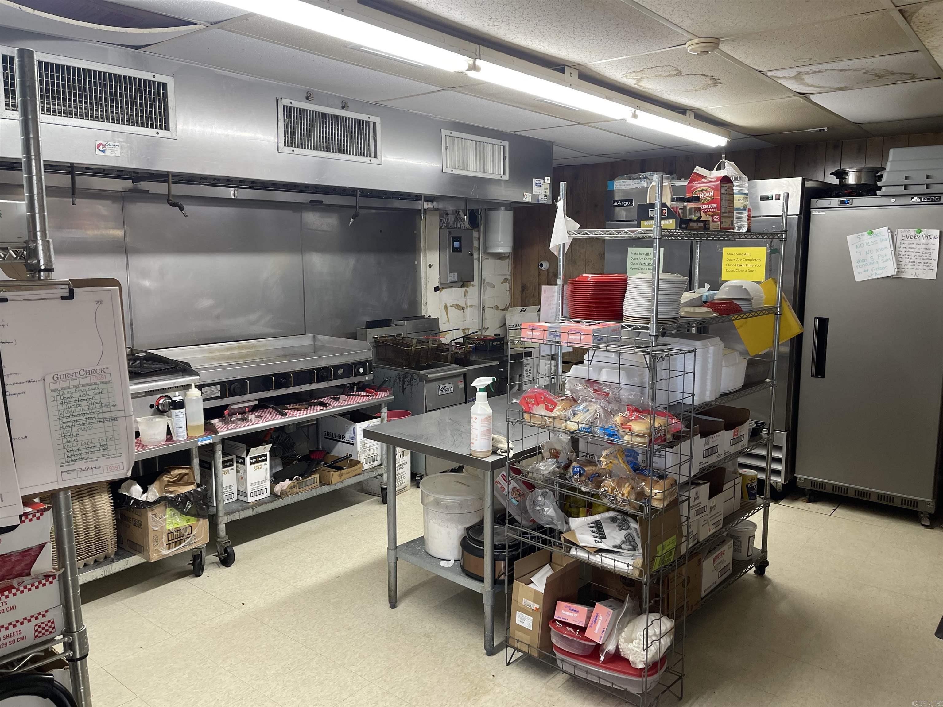 Metes & Bounds - Commercial Sale