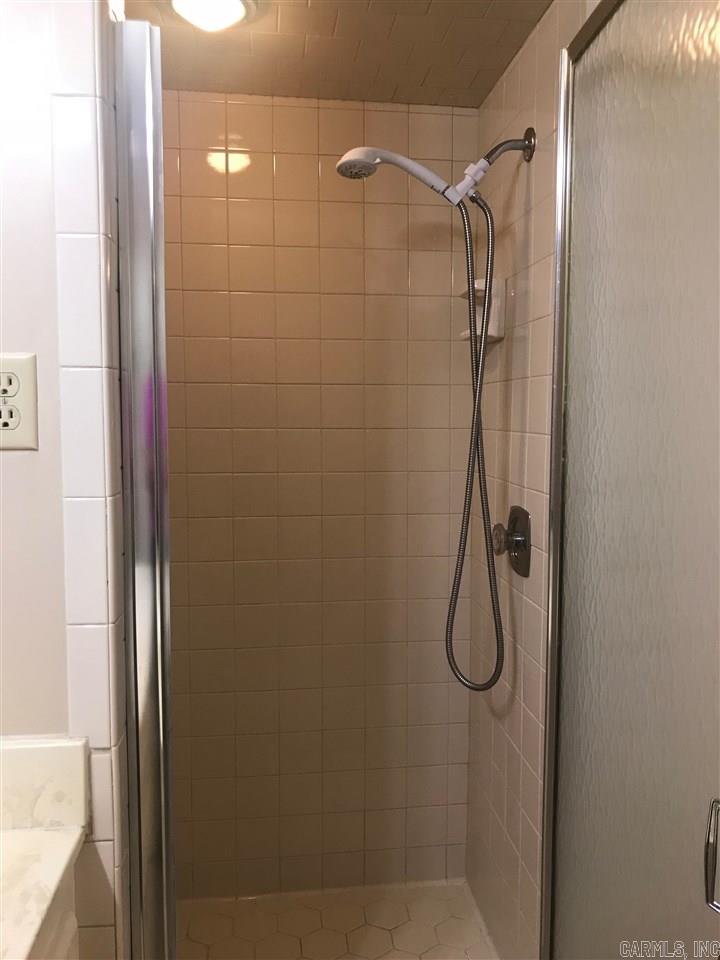 Marlowe Manor - Residential Lease