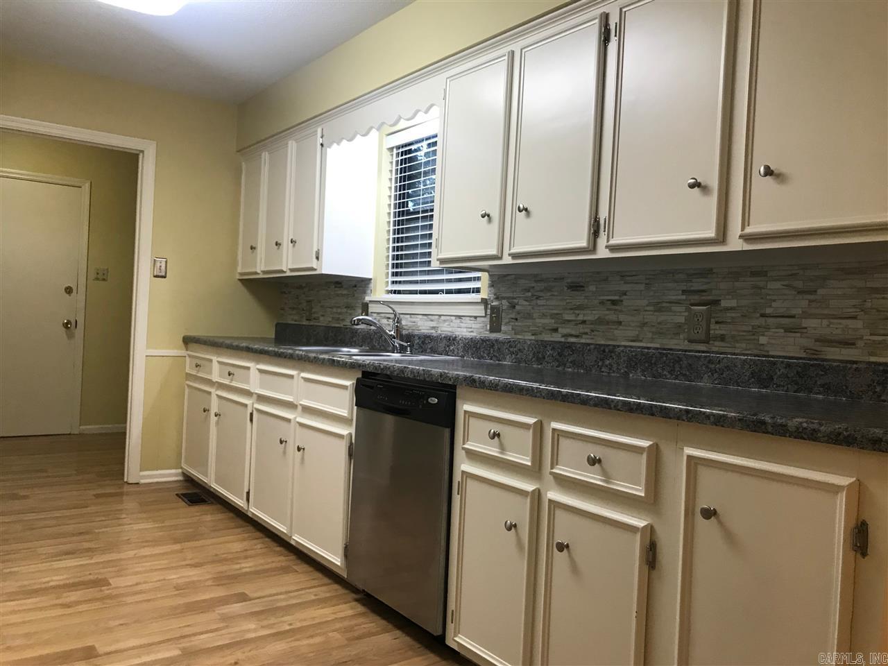 Marlowe Manor - Residential Lease