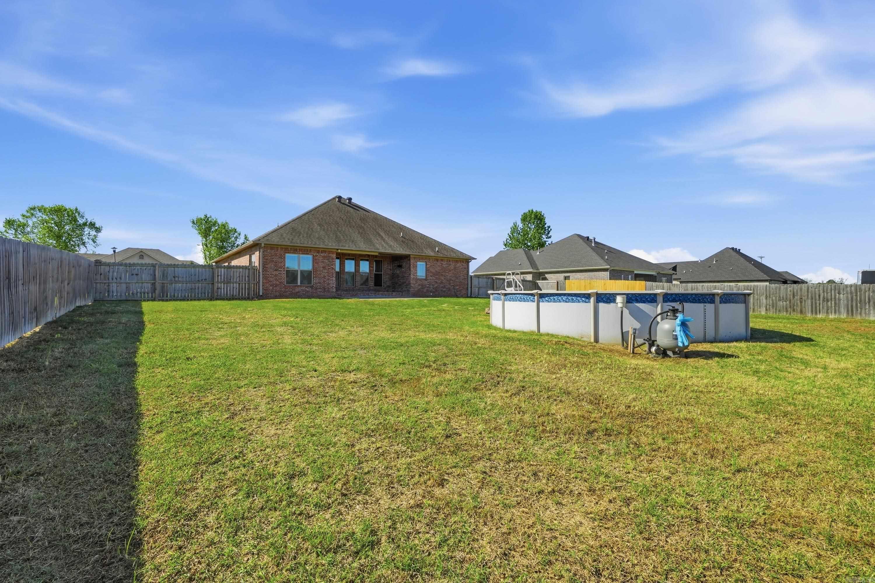 Saddle Creek - Residential