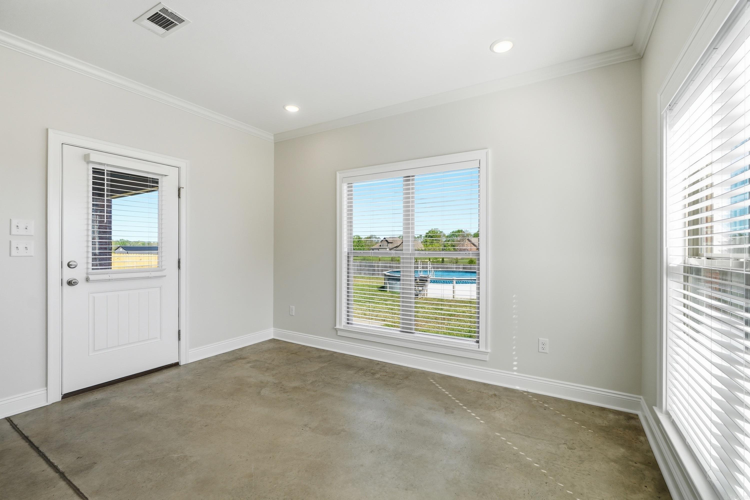 Saddle Creek - Residential