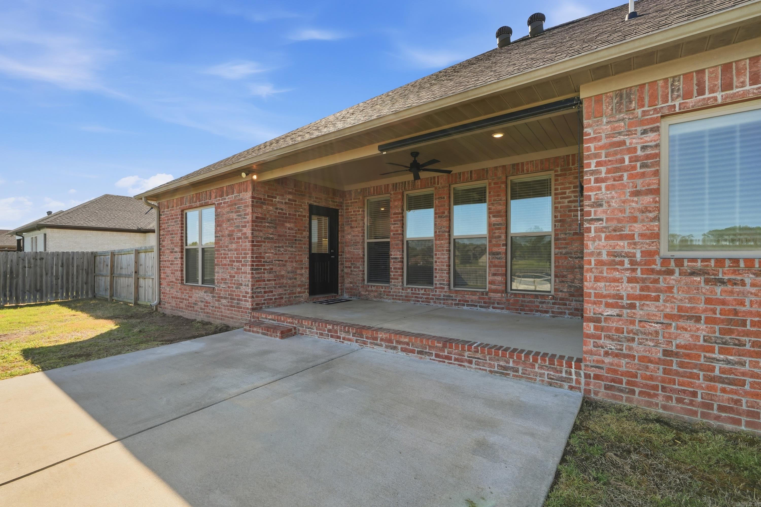 Saddle Creek - Residential