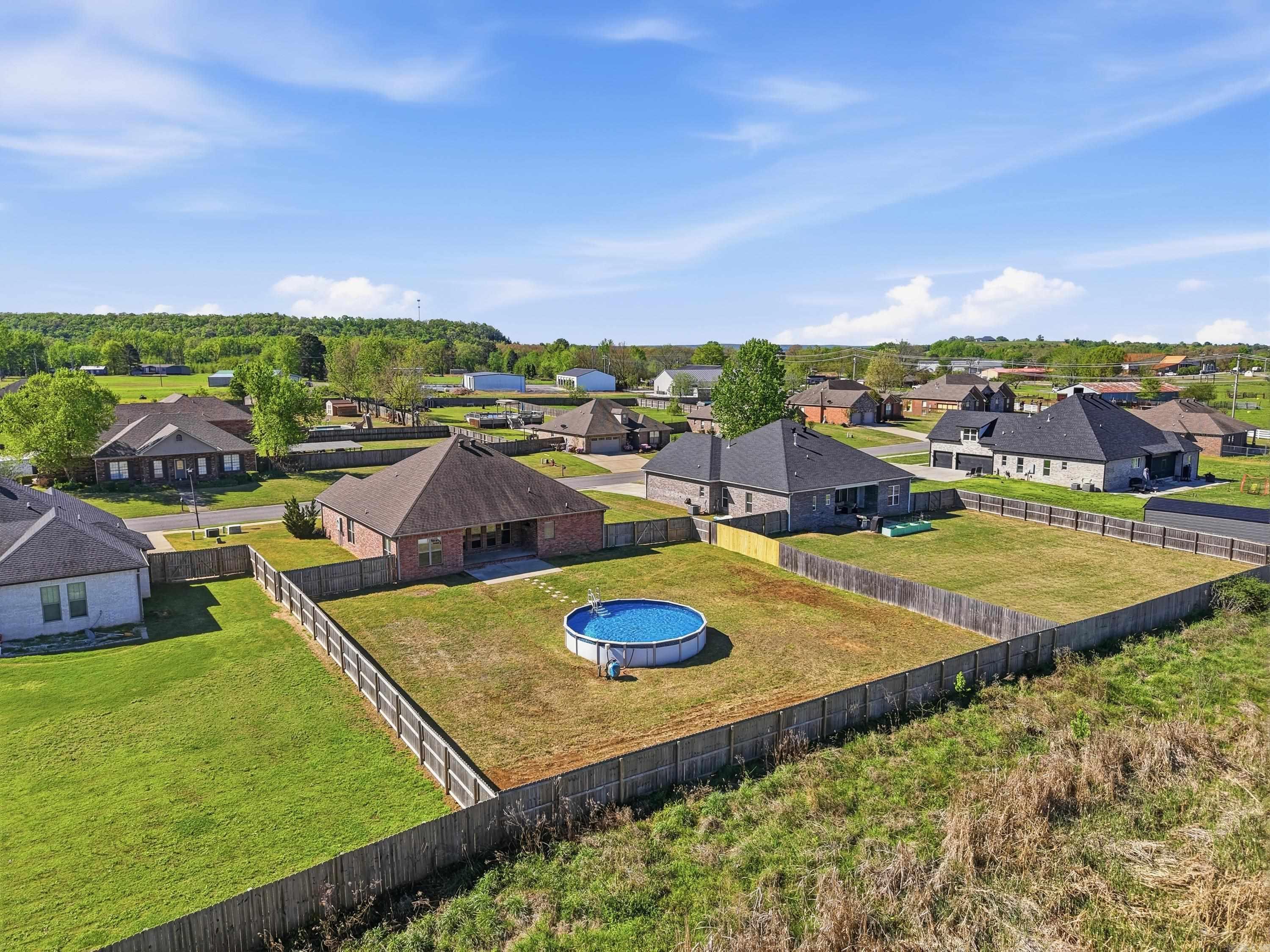 Saddle Creek - Residential