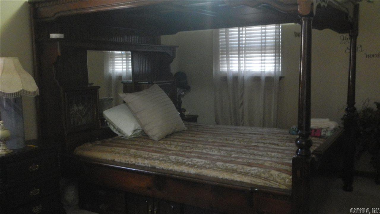 LAKEWOOD NE - Residential