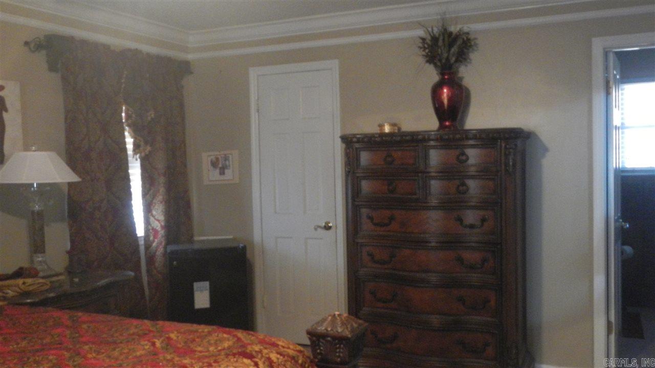 LAKEWOOD NE - Residential