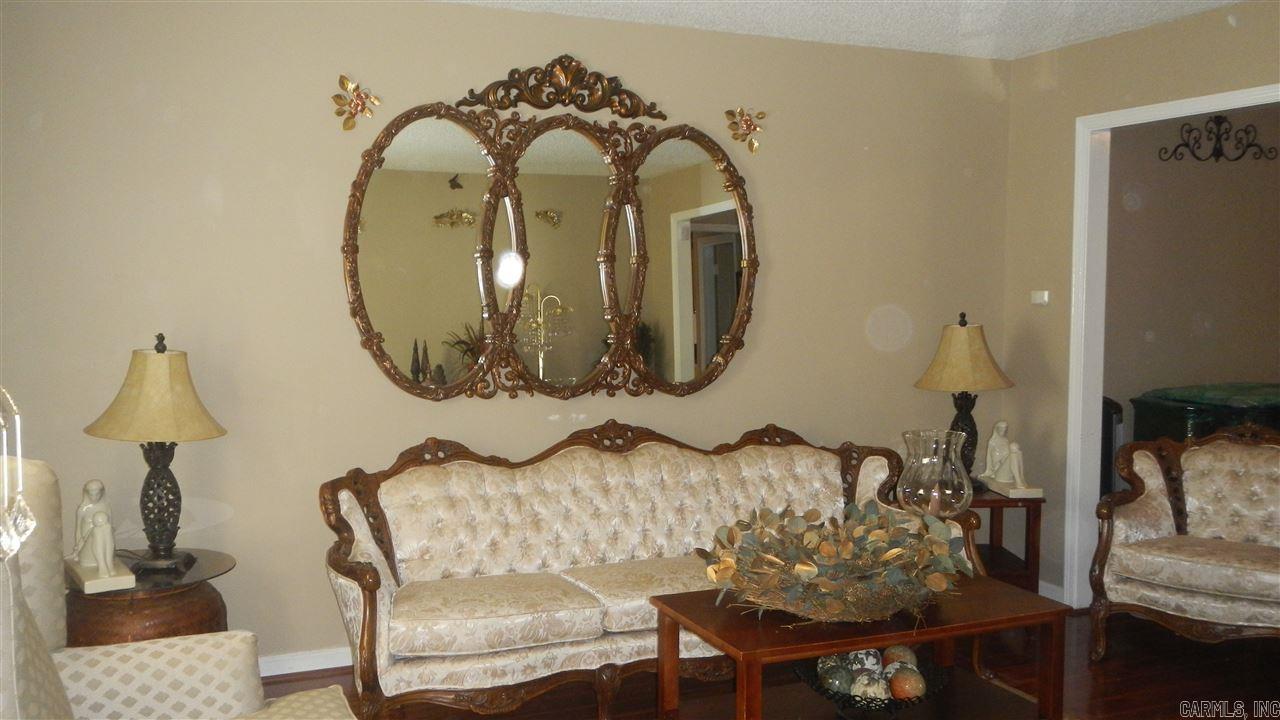 LAKEWOOD NE - Residential