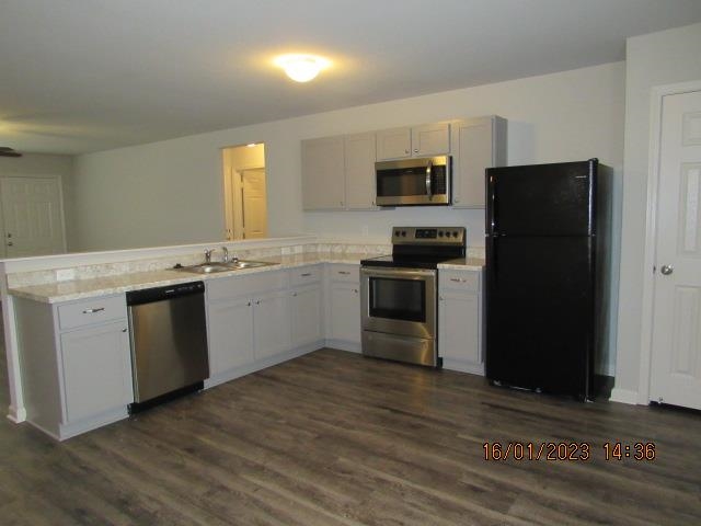 MUSEUM MEADOWS - Residential Lease