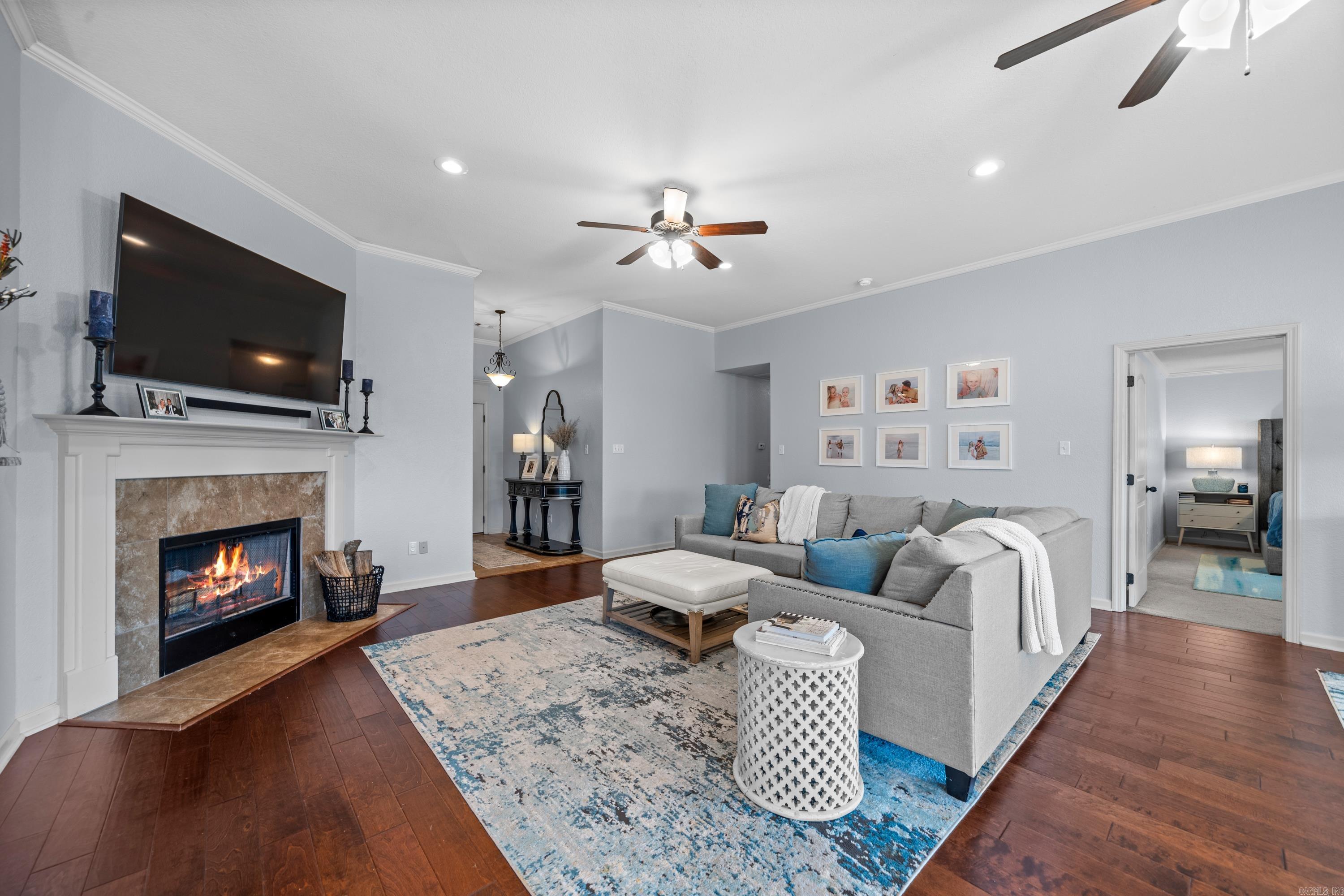 HAMILTON PARK - Residential