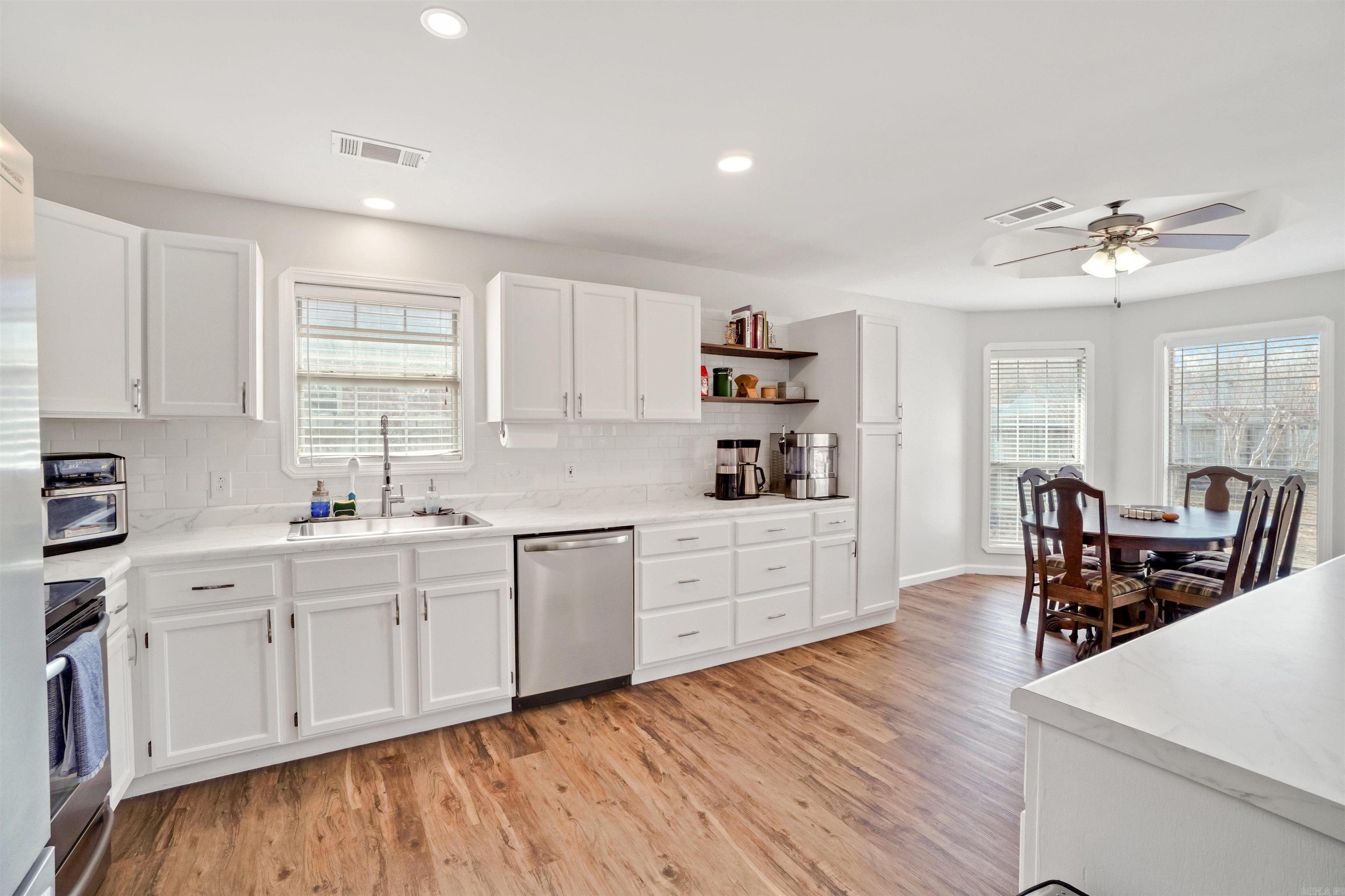 INDIAN MEADOWS - Residential