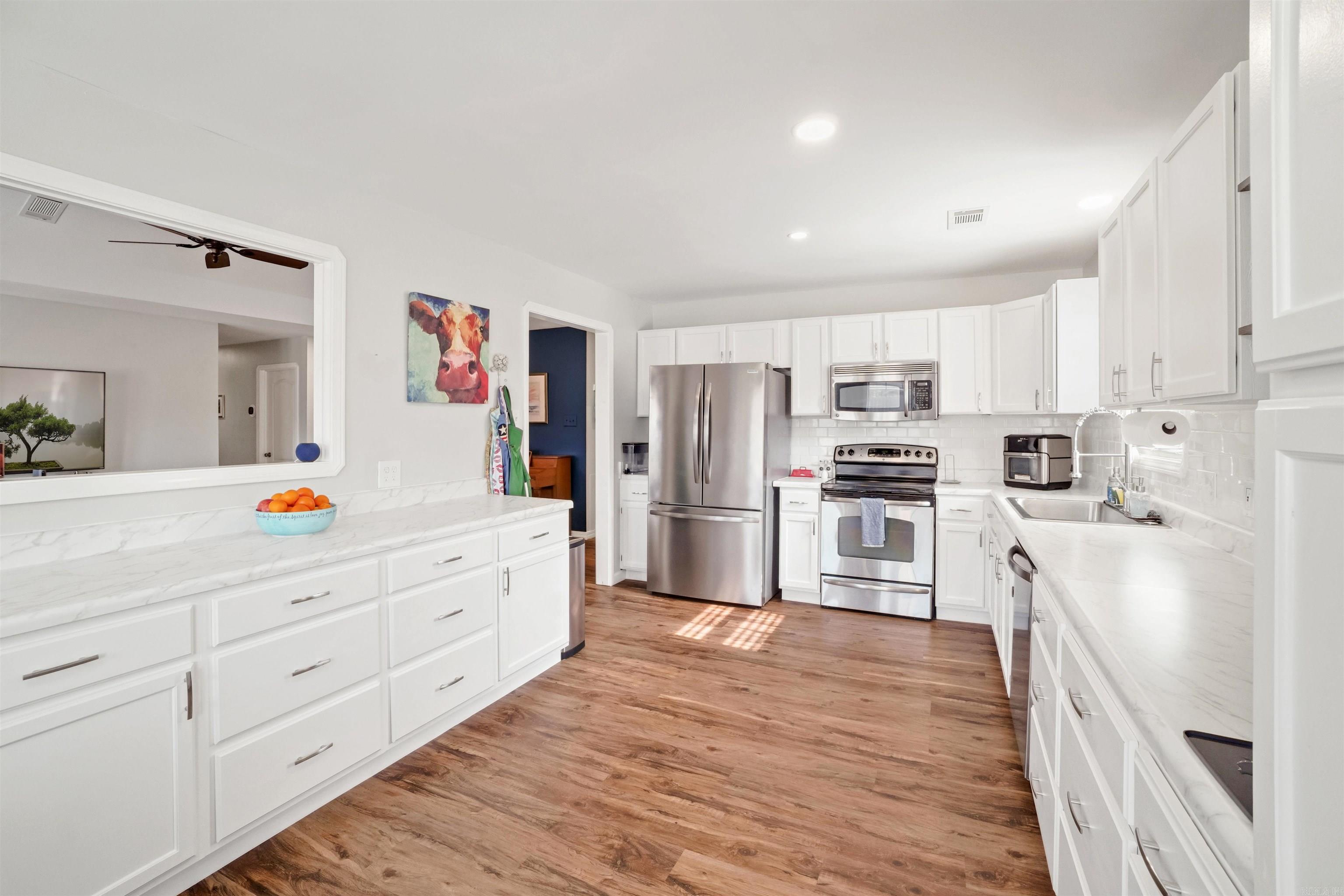 INDIAN MEADOWS - Residential