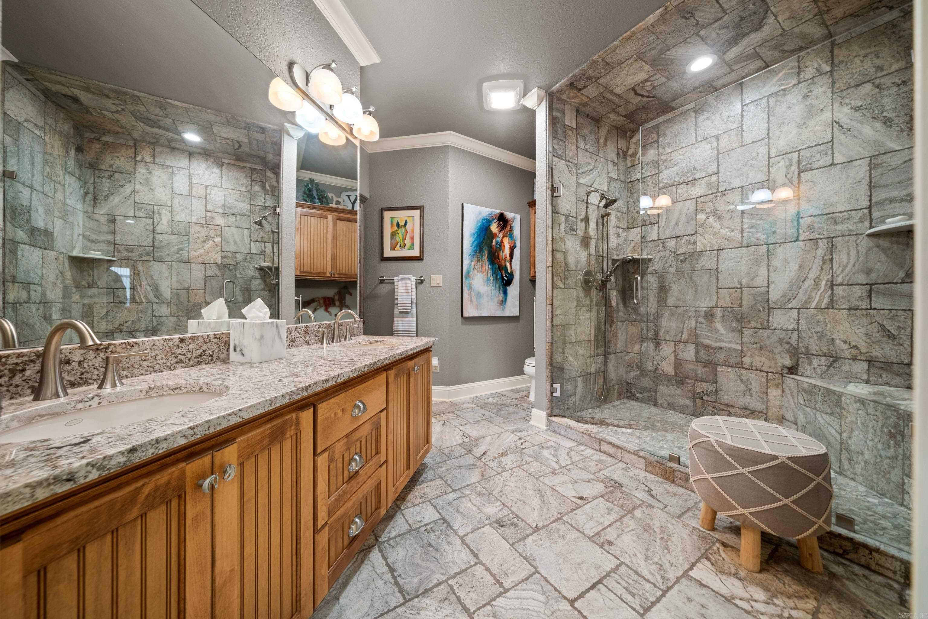 LIGHTHOUSE COVE - Residential