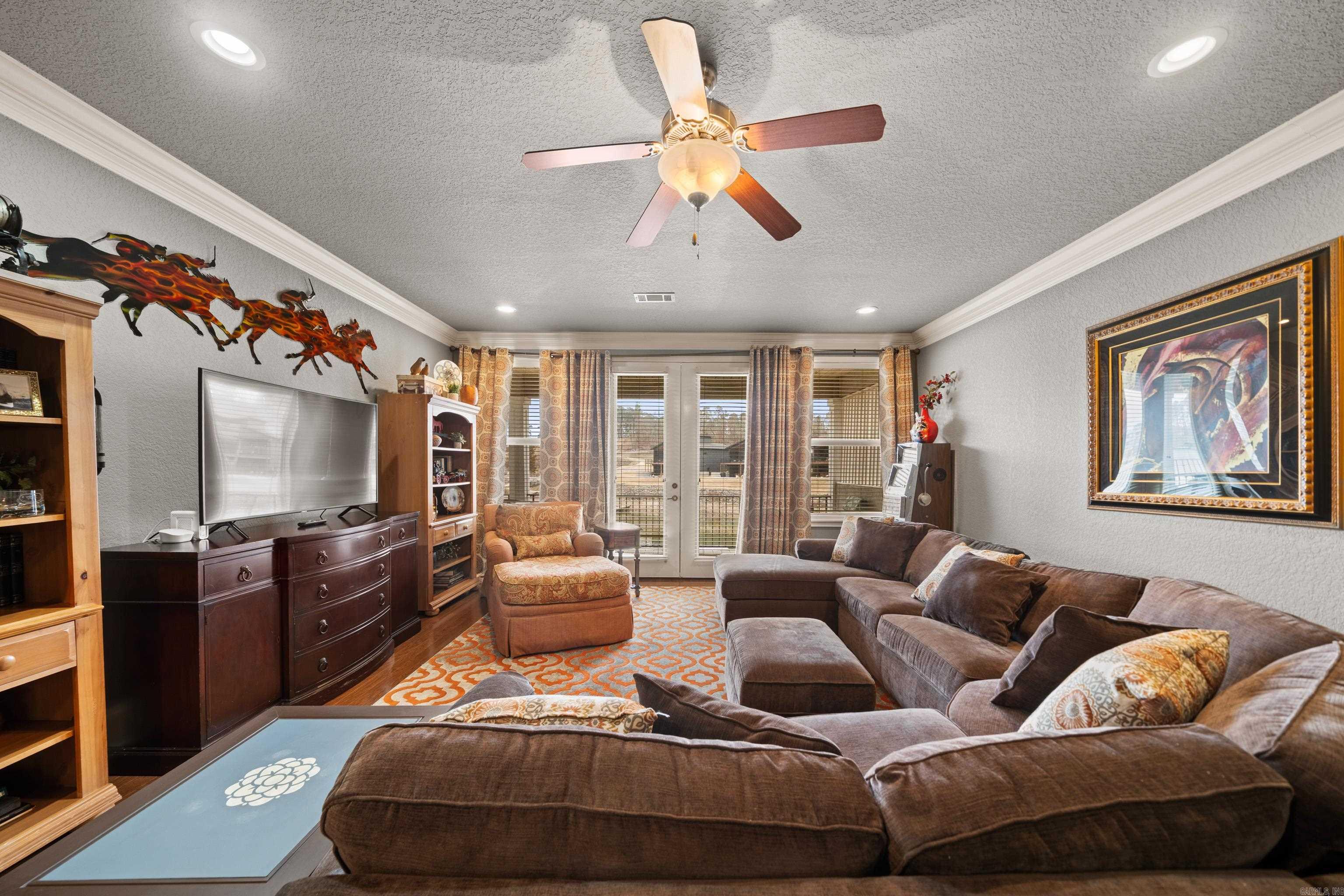 LIGHTHOUSE COVE - Residential