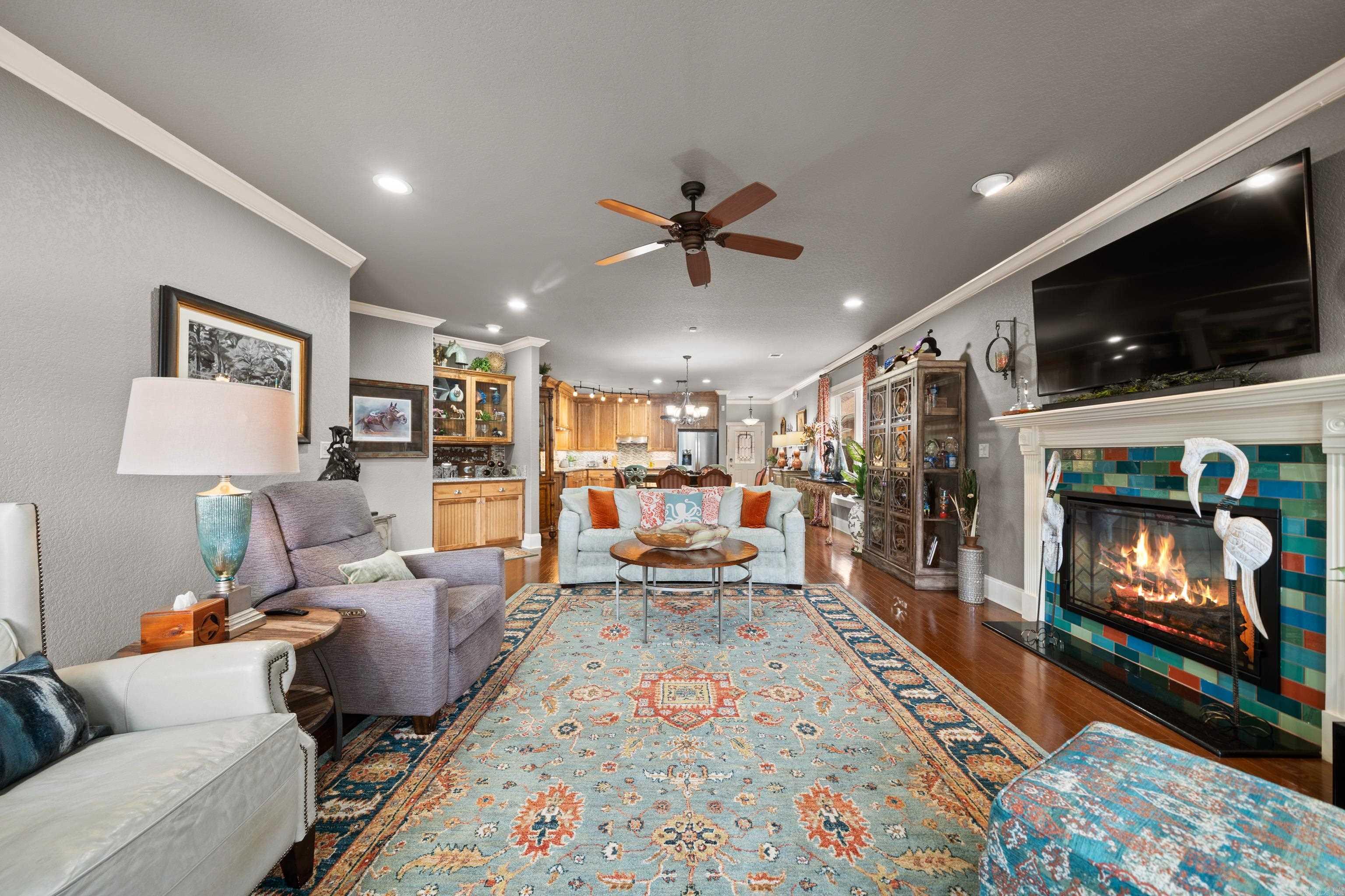 LIGHTHOUSE COVE - Residential