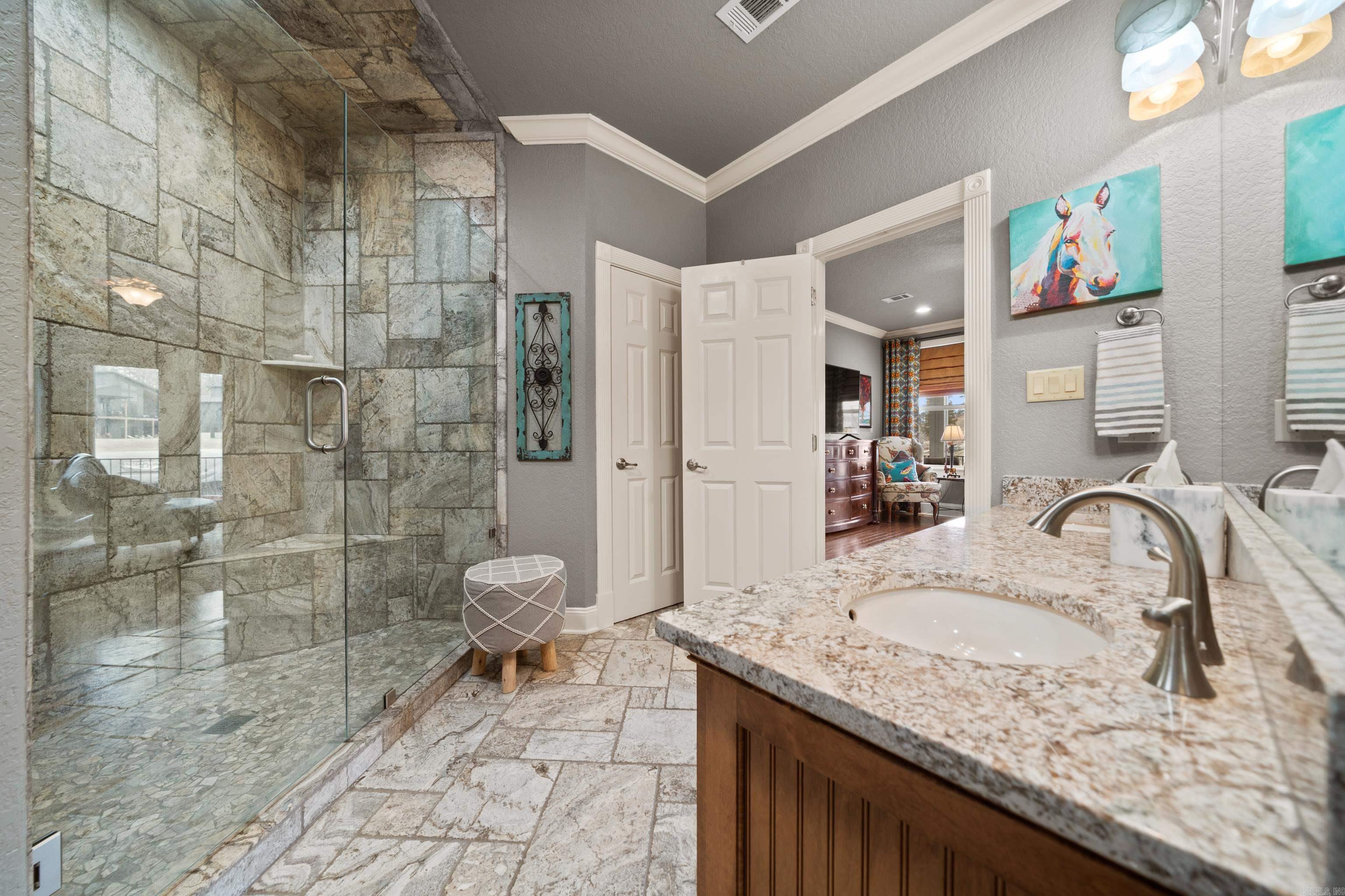 LIGHTHOUSE COVE - Residential