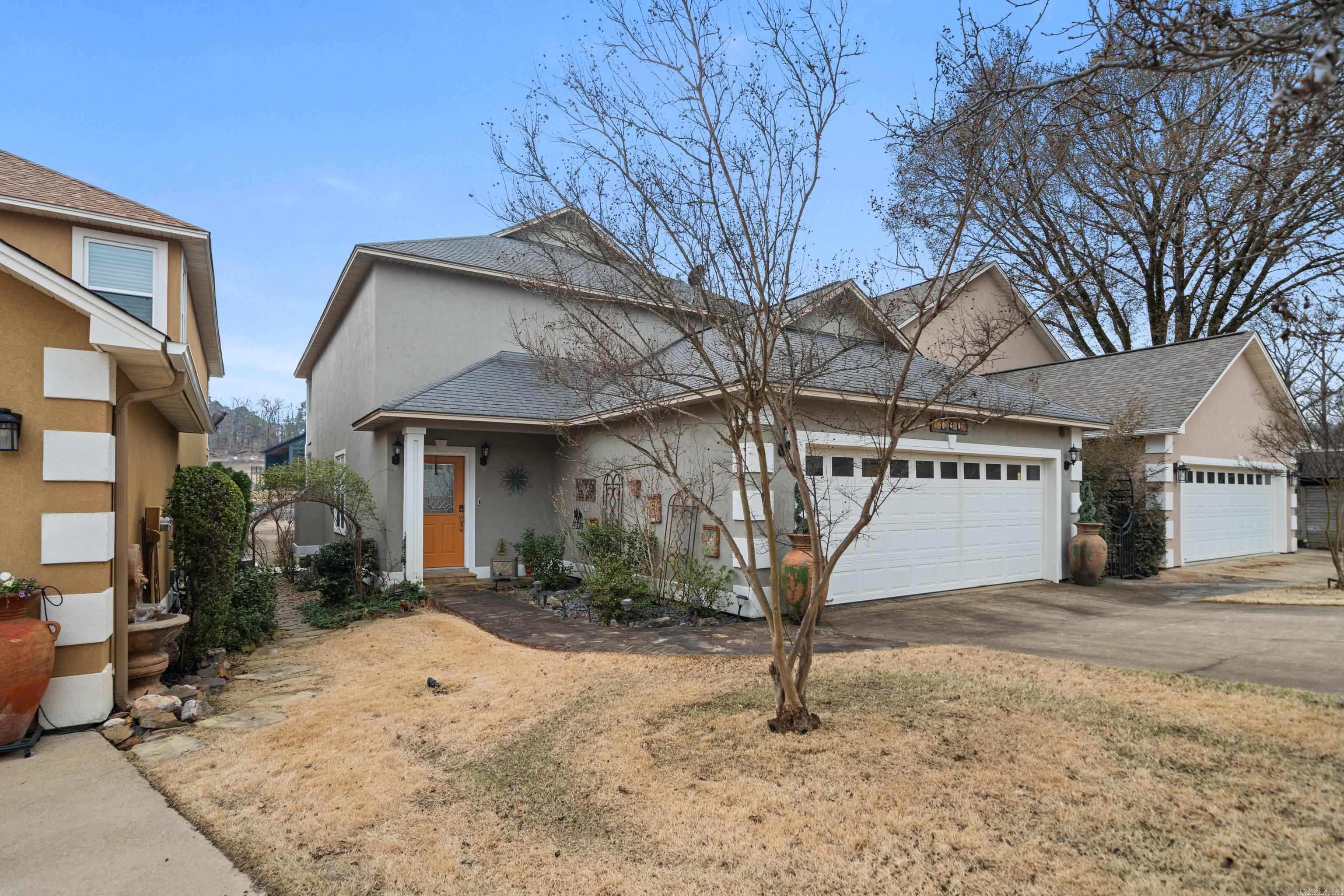 LIGHTHOUSE COVE - Residential