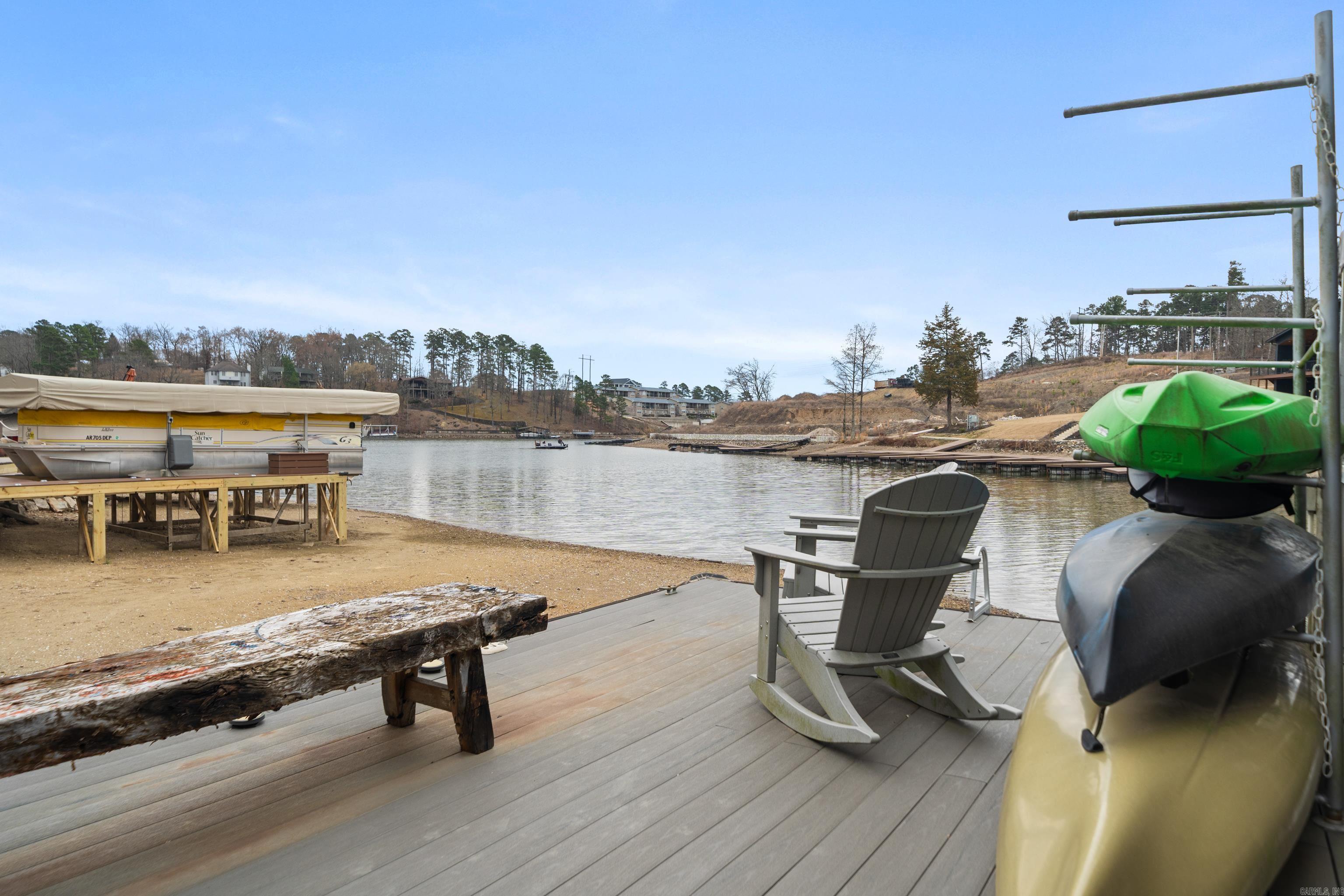 LIGHTHOUSE COVE - Residential