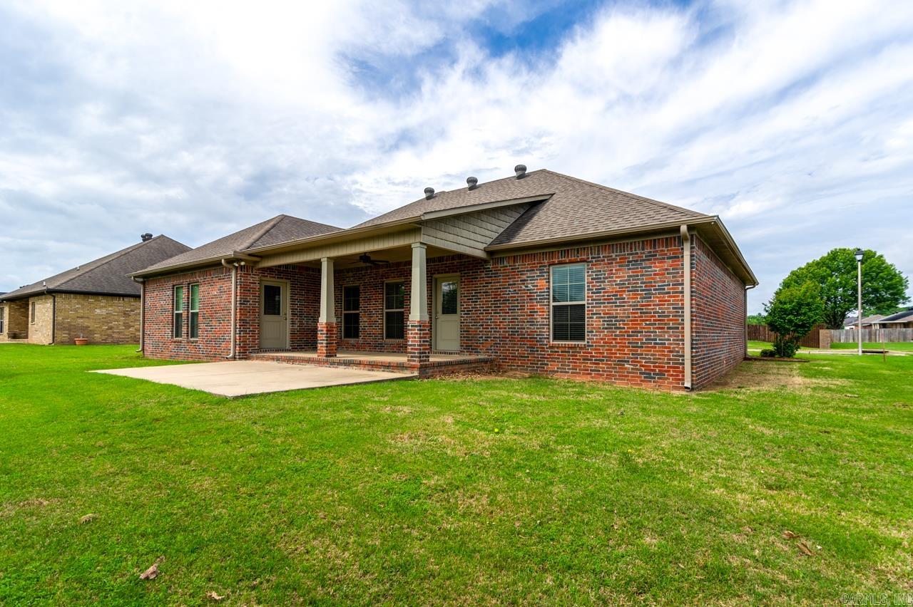 SALEM WOODS - Residential