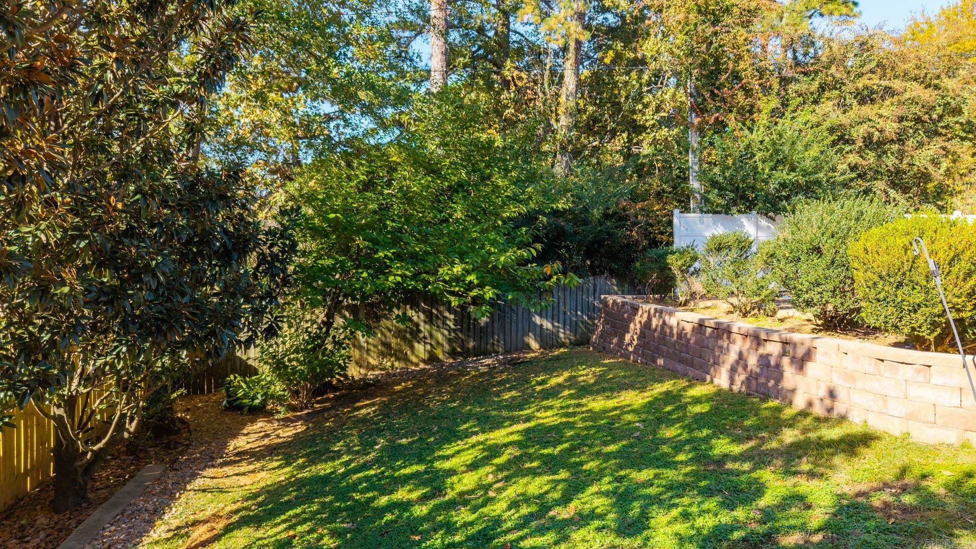 LONGLEA MANOR ADDN - Residential