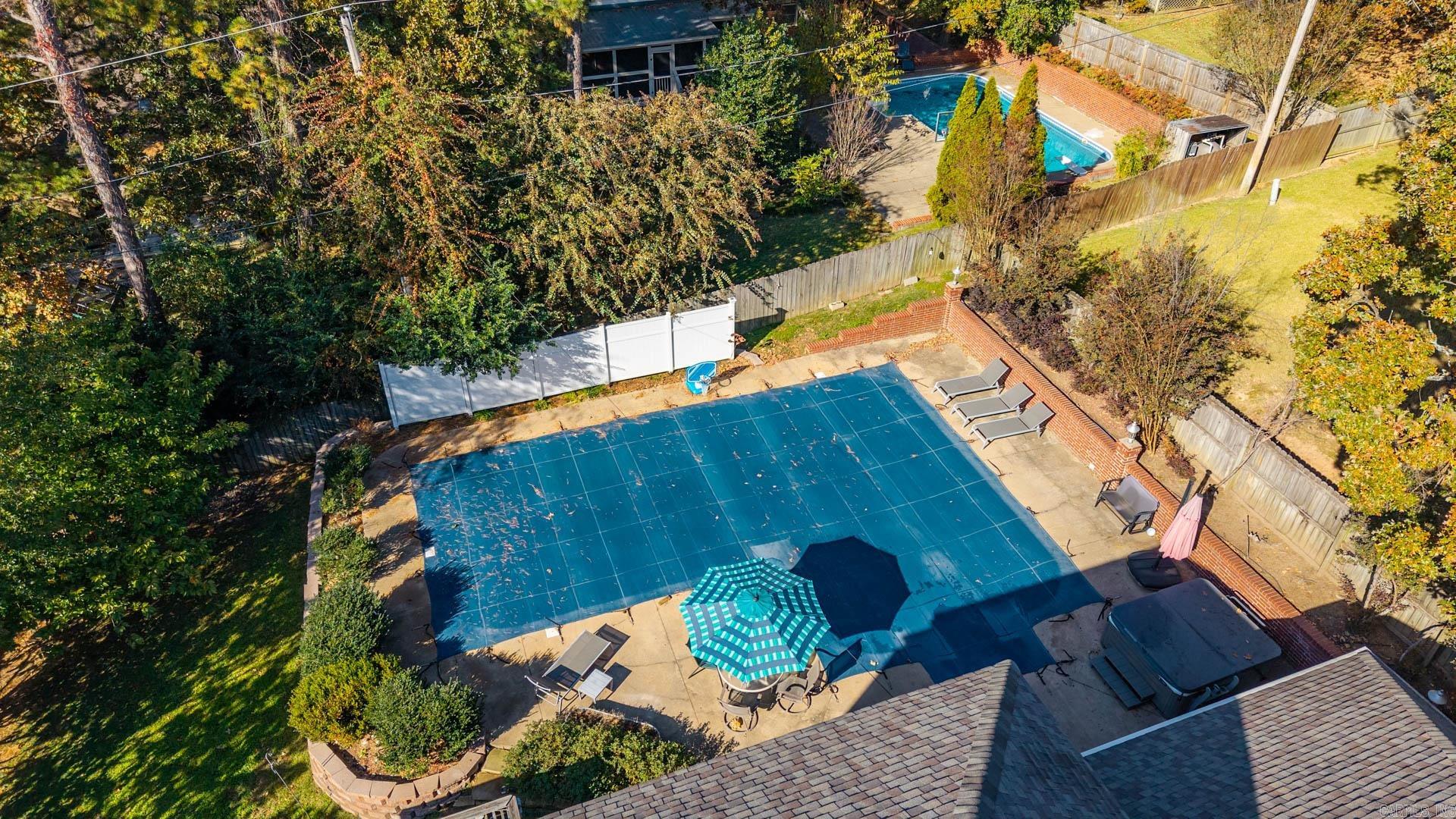 LONGLEA MANOR ADDN - Residential