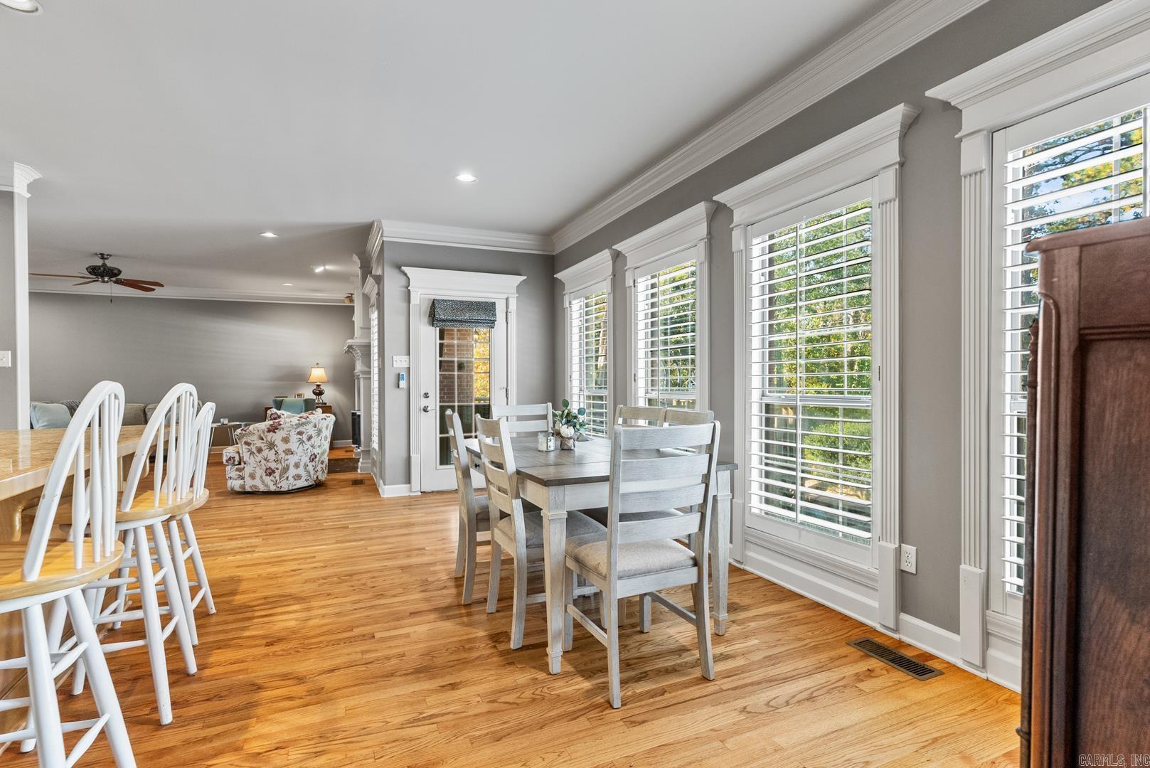 LONGLEA MANOR ADDN - Residential