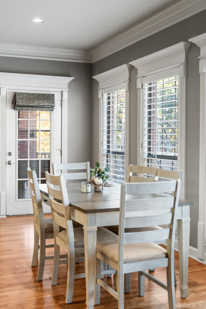 LONGLEA MANOR ADDN - Residential