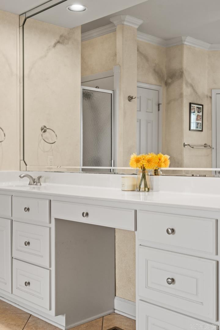 LONGLEA MANOR ADDN - Residential