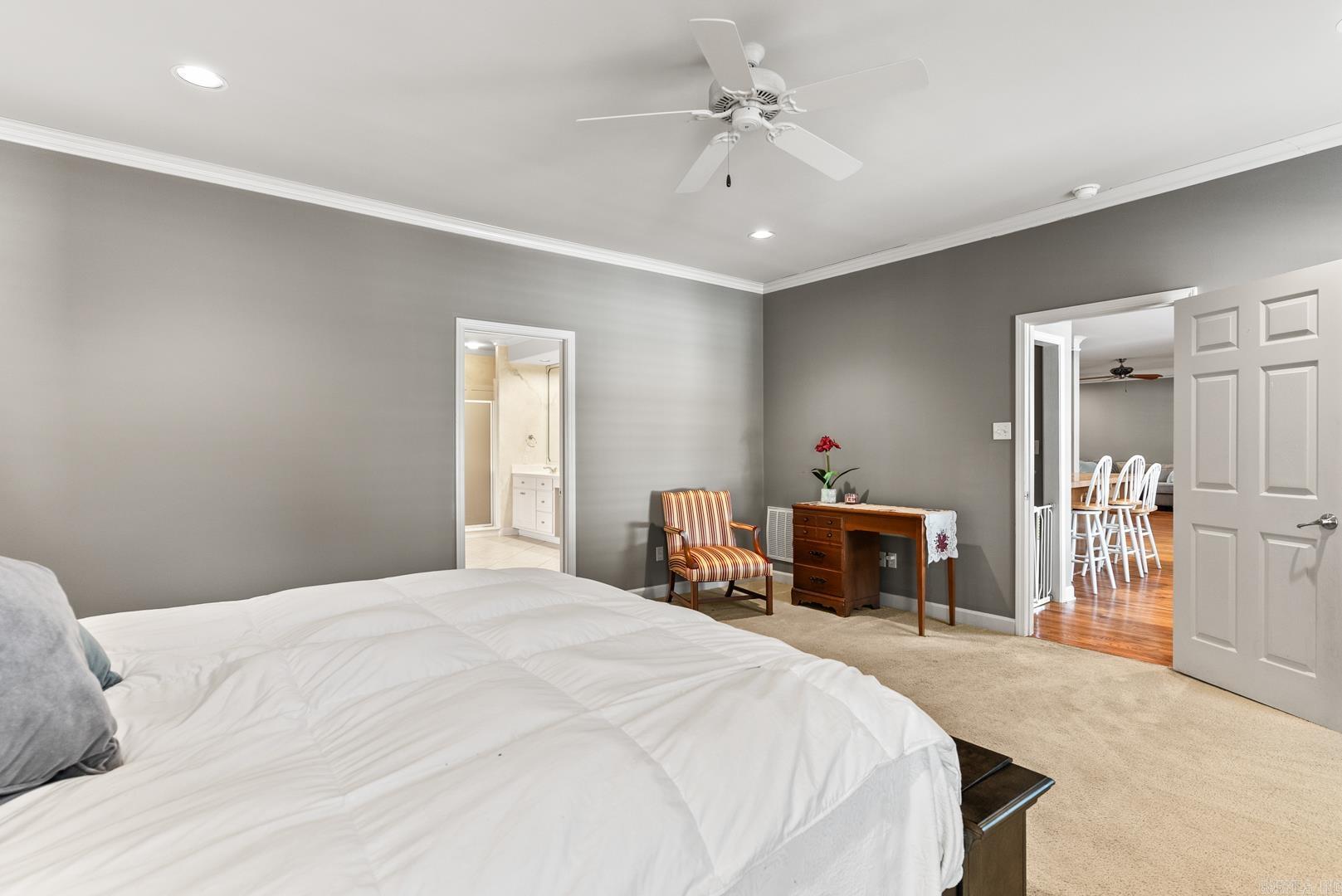 LONGLEA MANOR ADDN - Residential