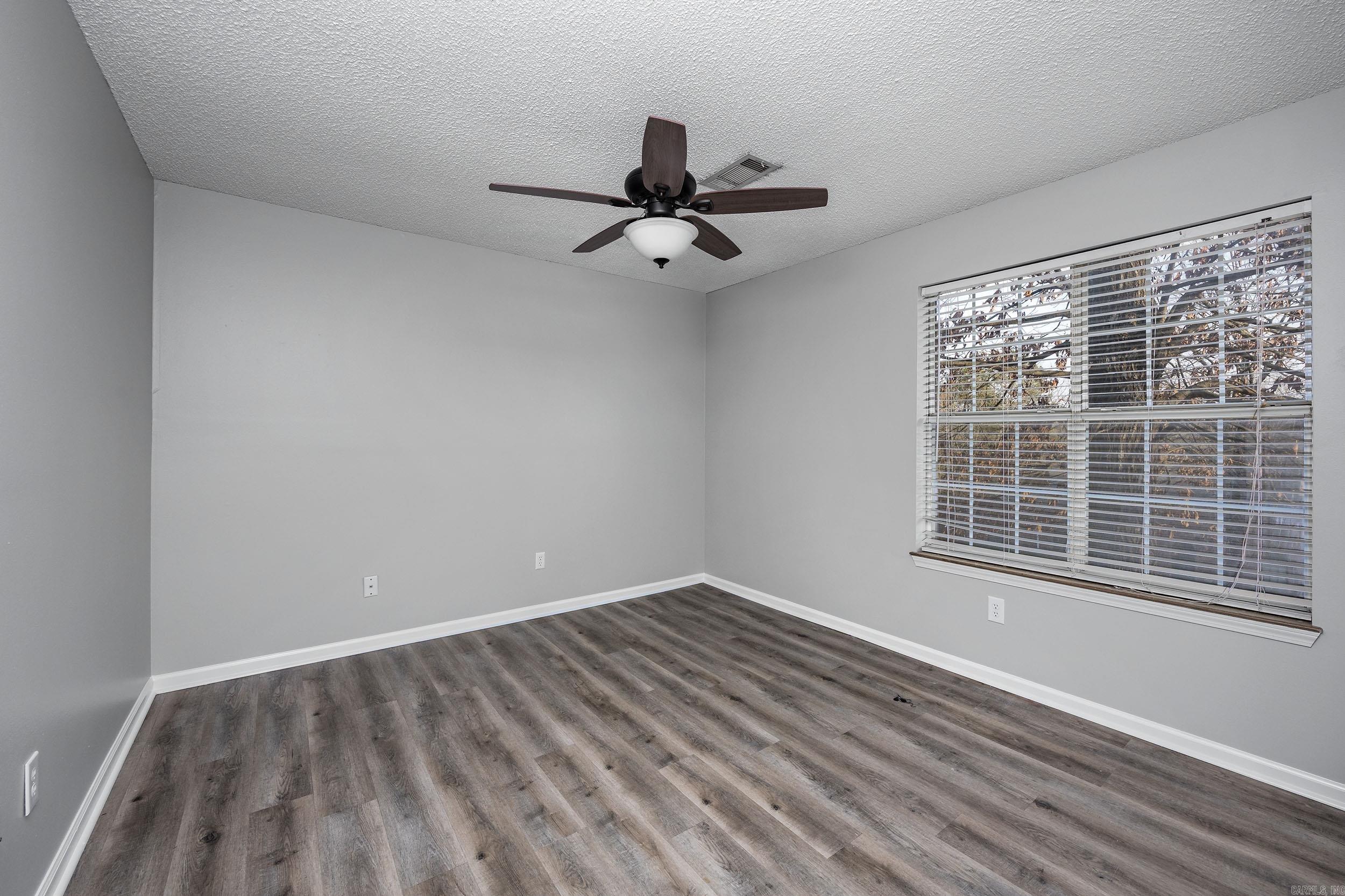 WOODLAND HEIGHTS ADDN - Residential